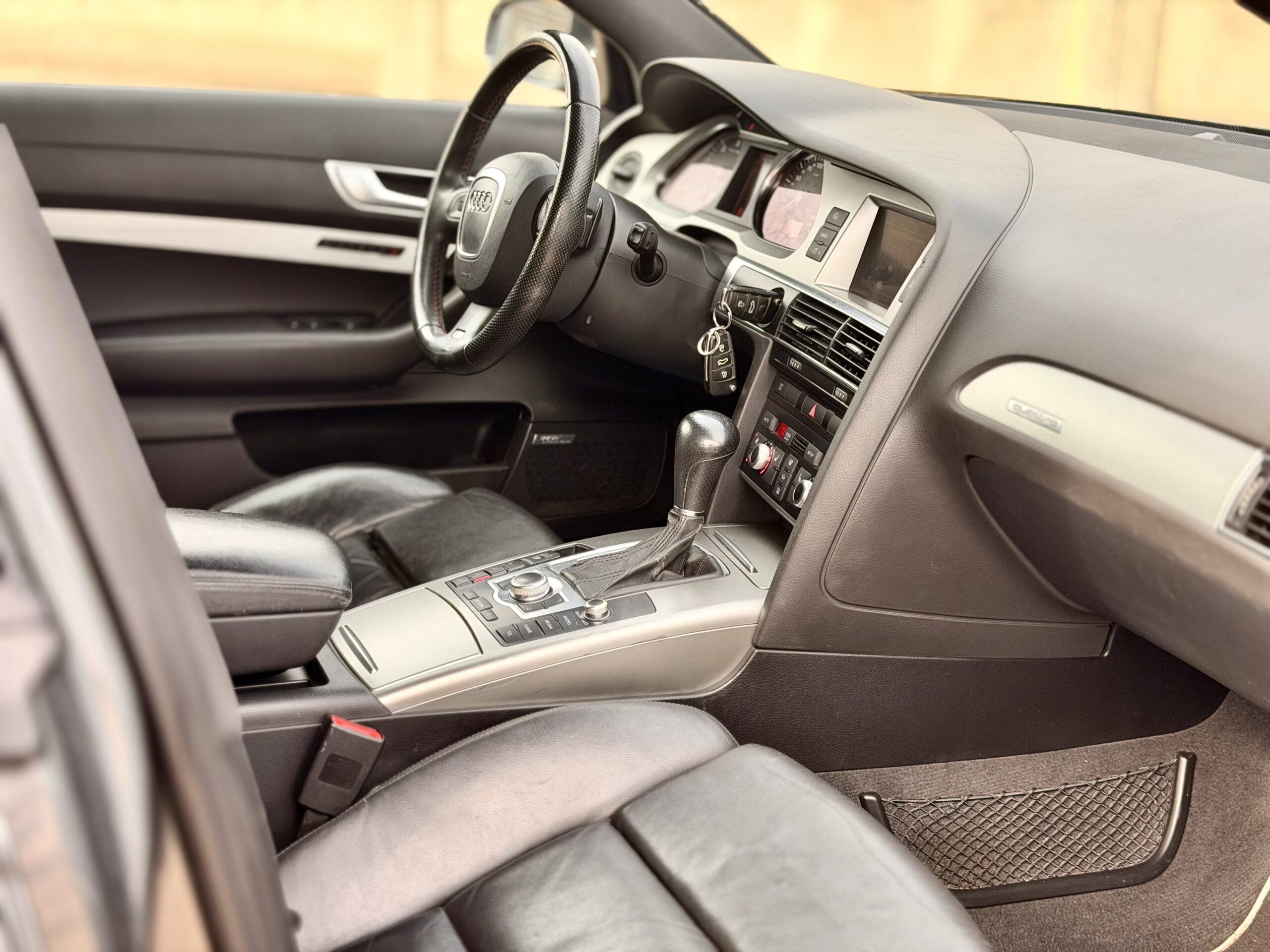 
Audi A6 full									