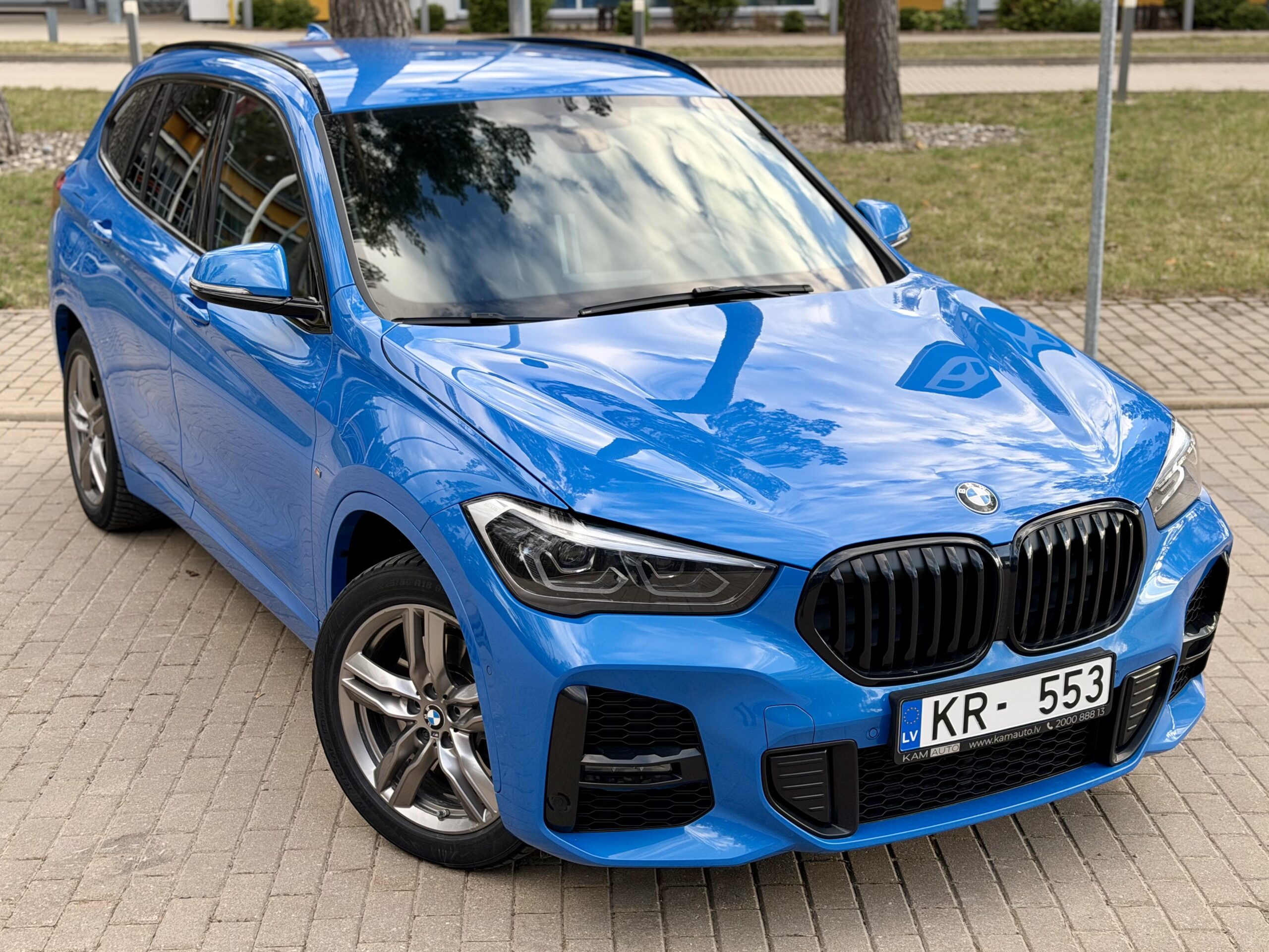 BMW X1