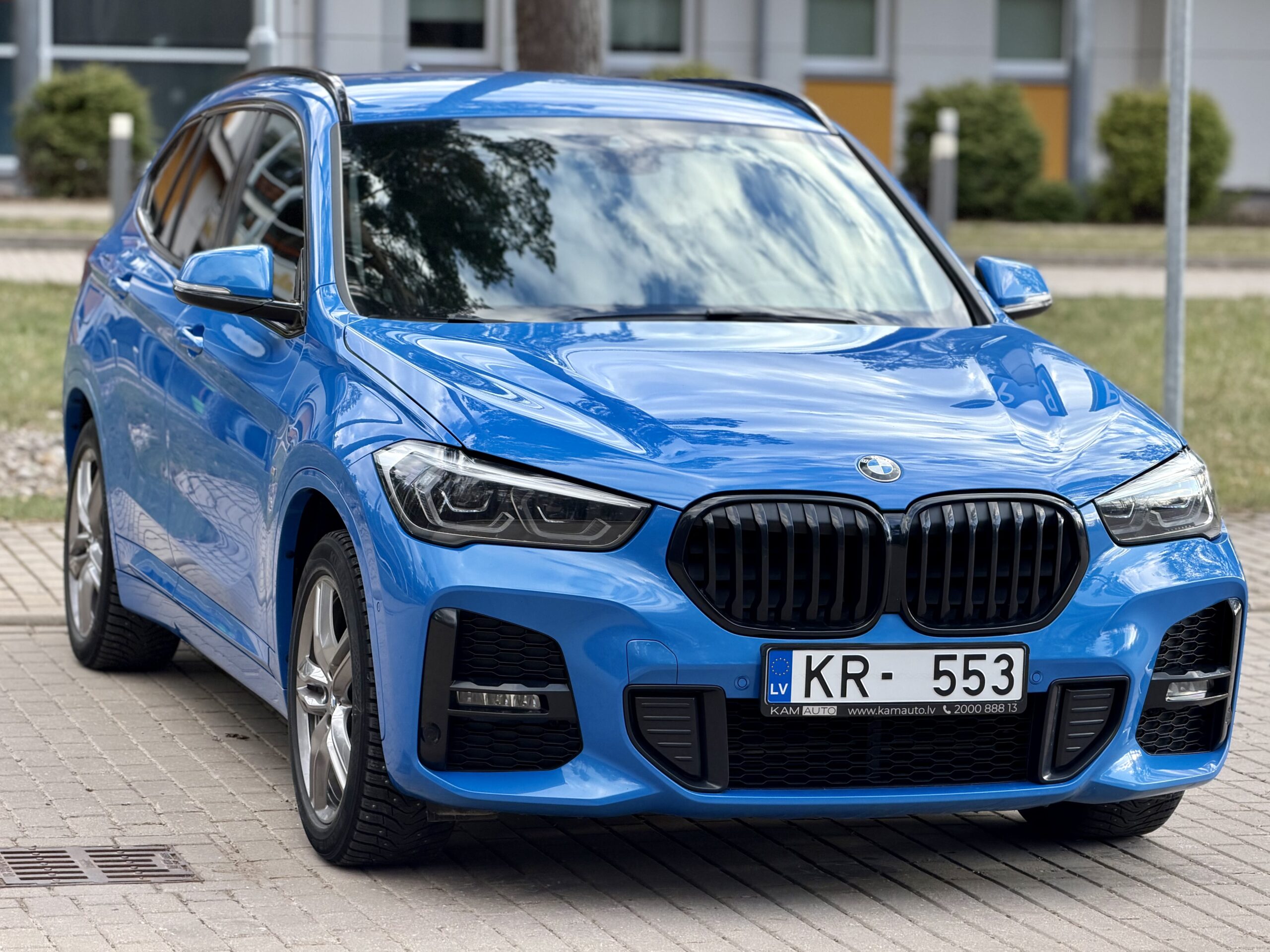 
BMW X1 full									