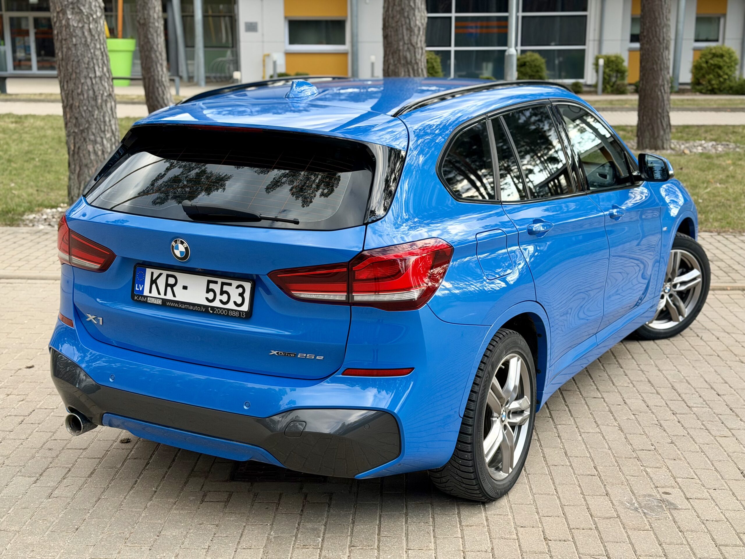 
BMW X1 full									