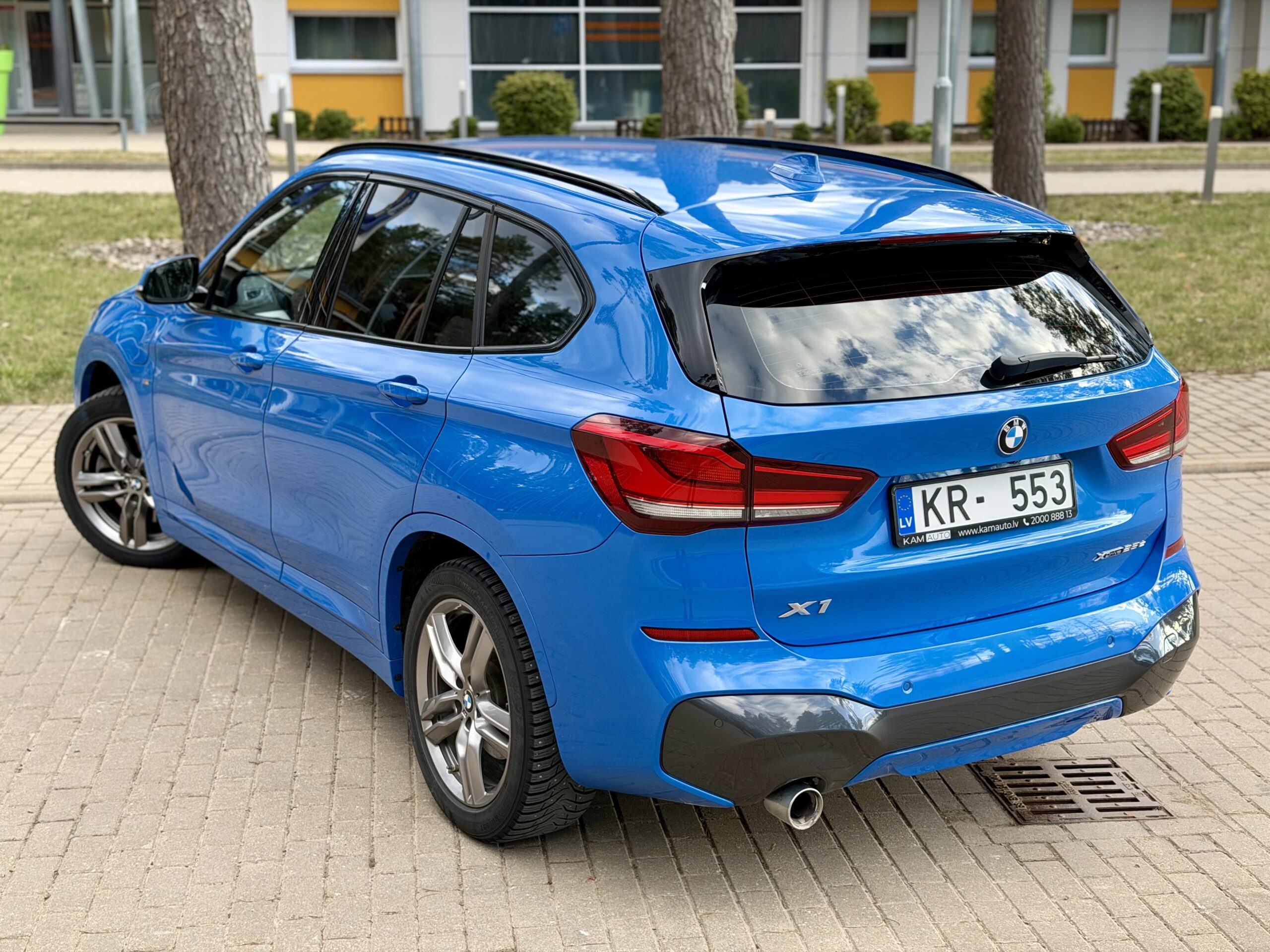 
BMW X1 full									