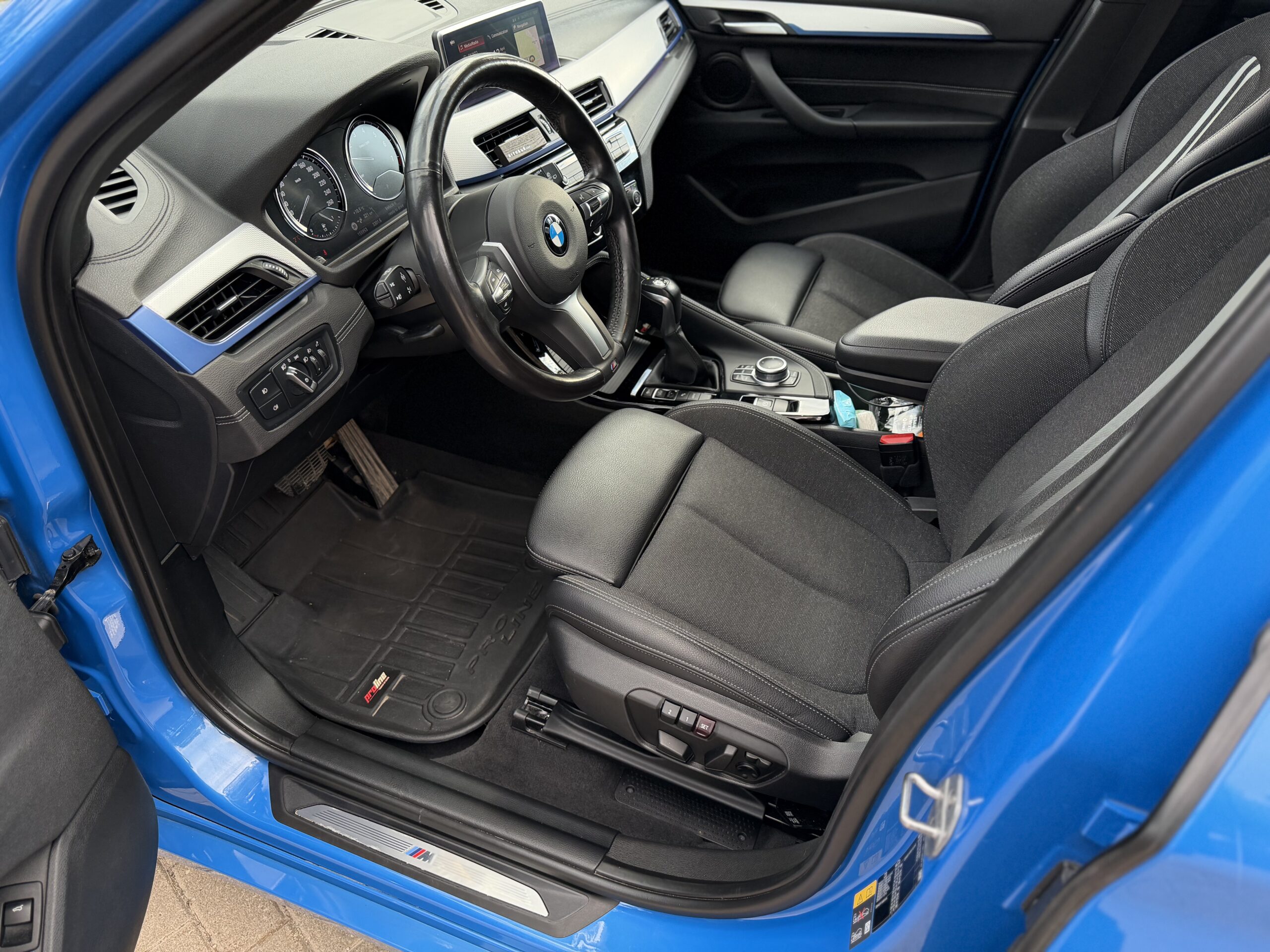 
BMW X1 full									