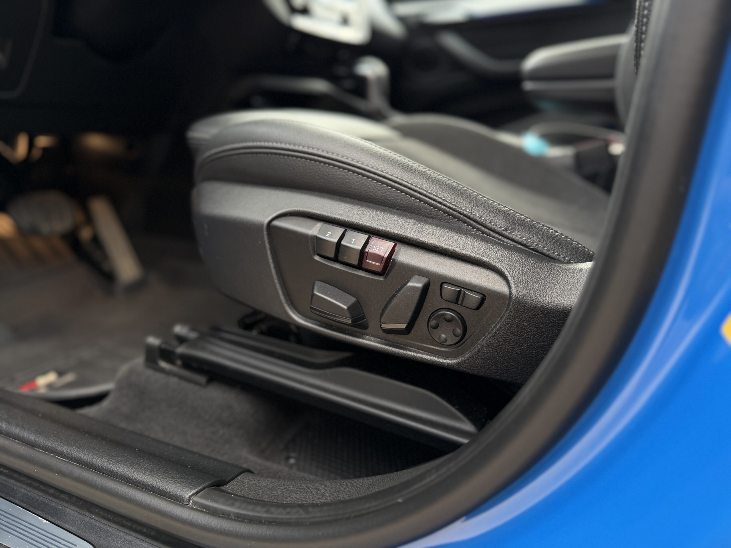 
BMW X1 full									