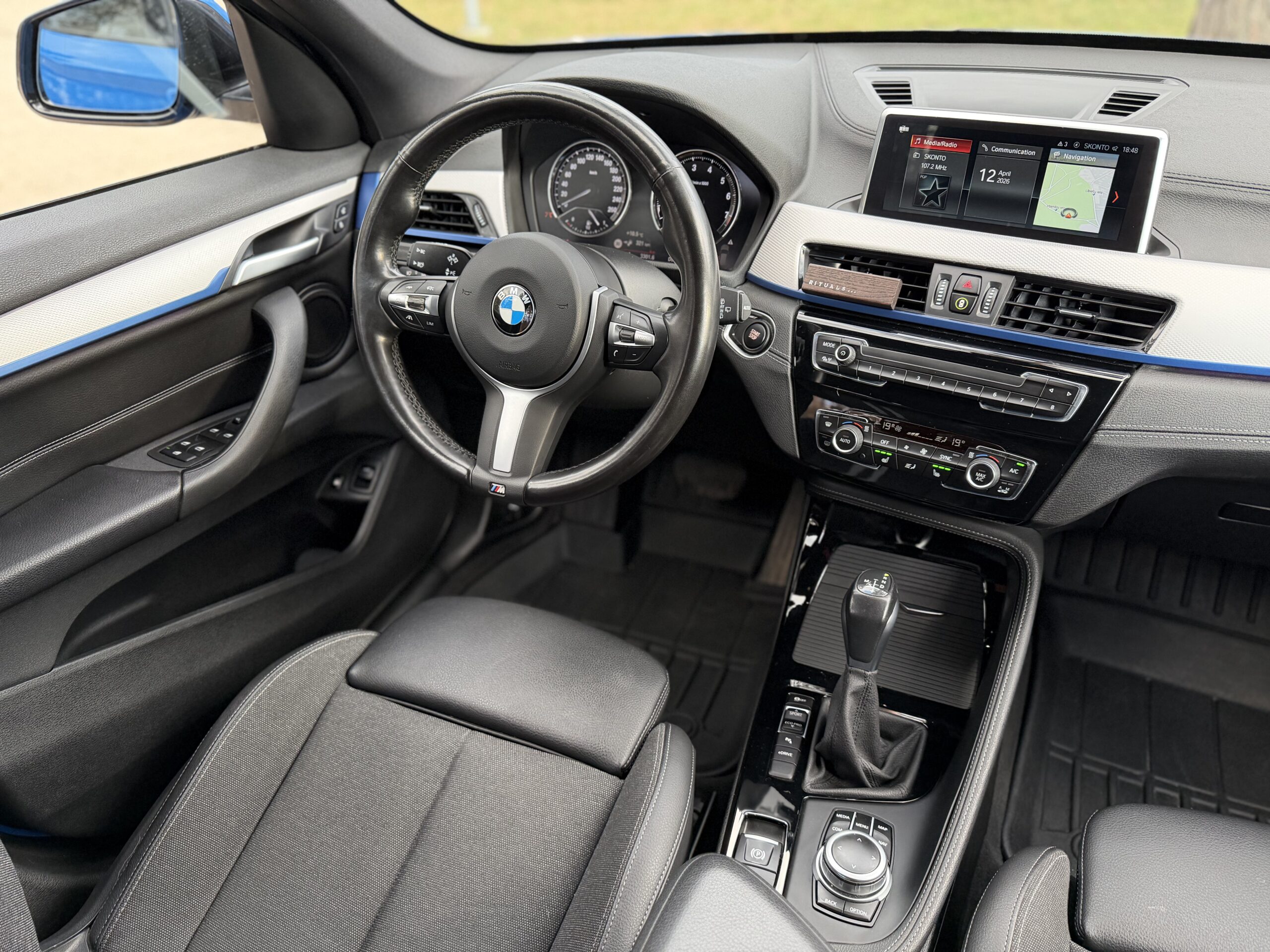
BMW X1 full									