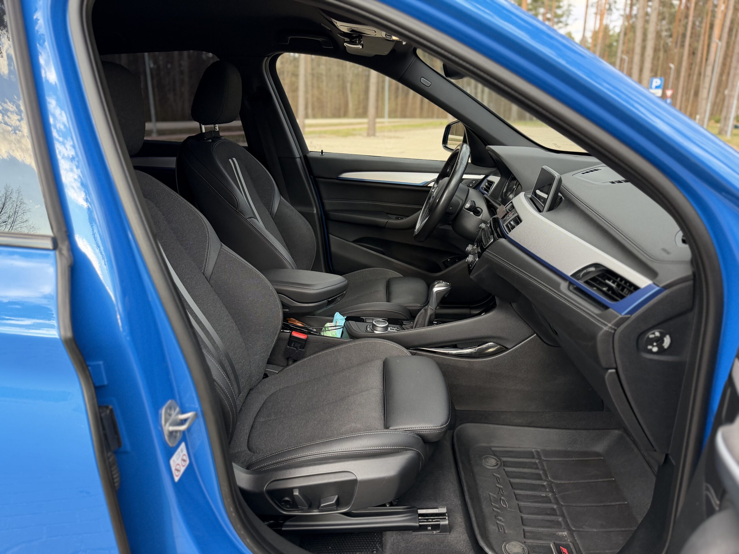 
BMW X1 full									