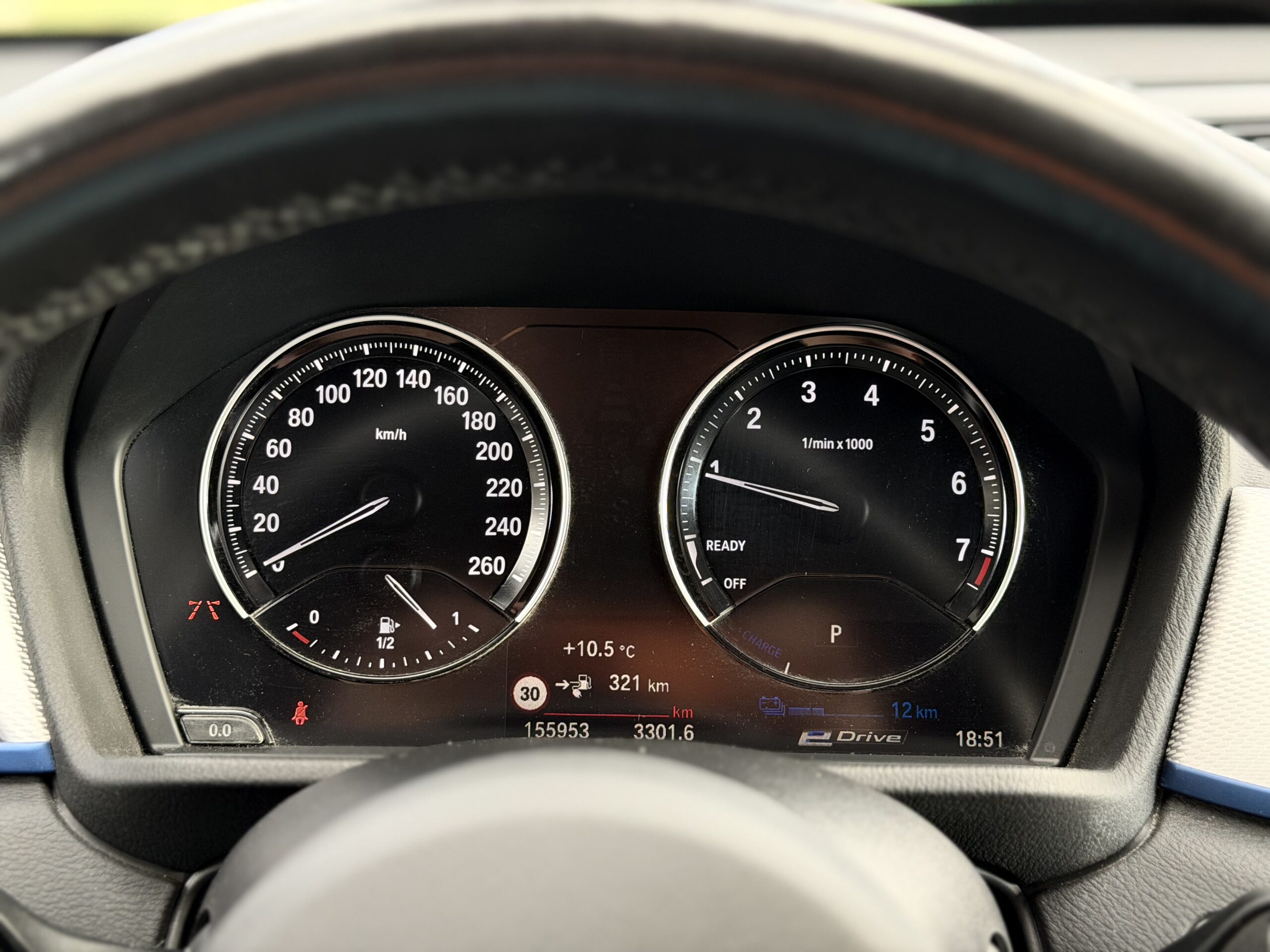 
BMW X1 full									
