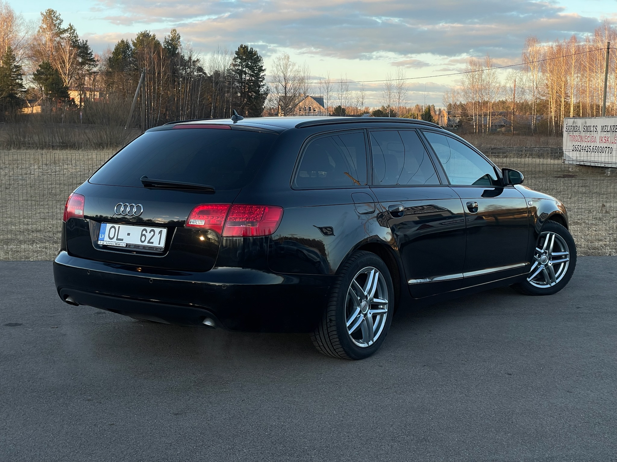 
Audi A6 Quattro S-Line full									