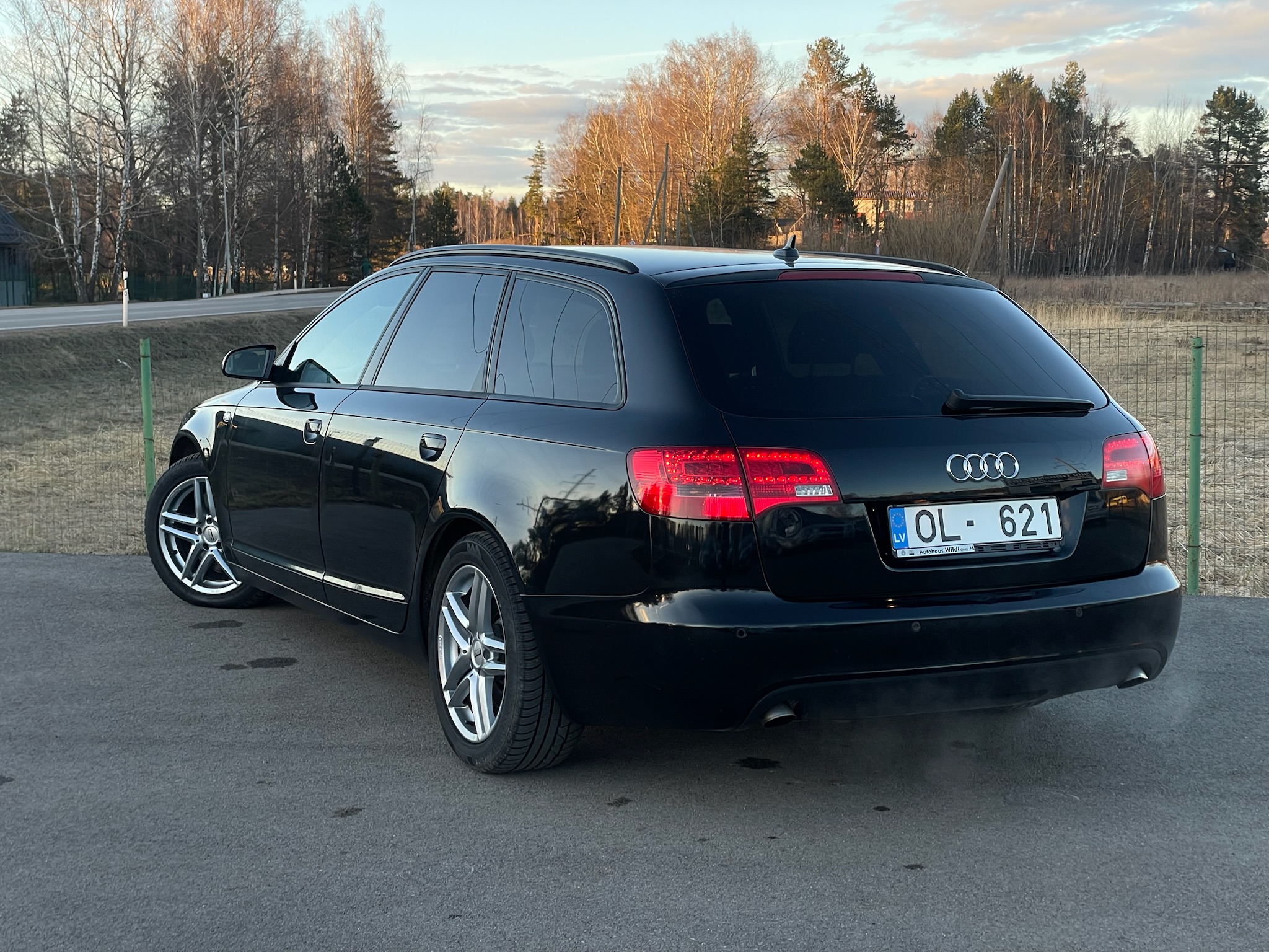 
Audi A6 Quattro S-Line full									