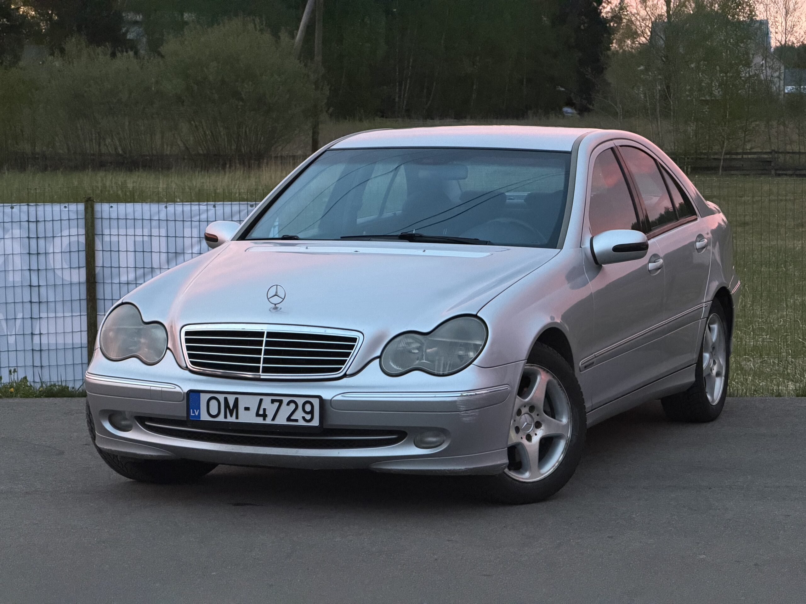 C270