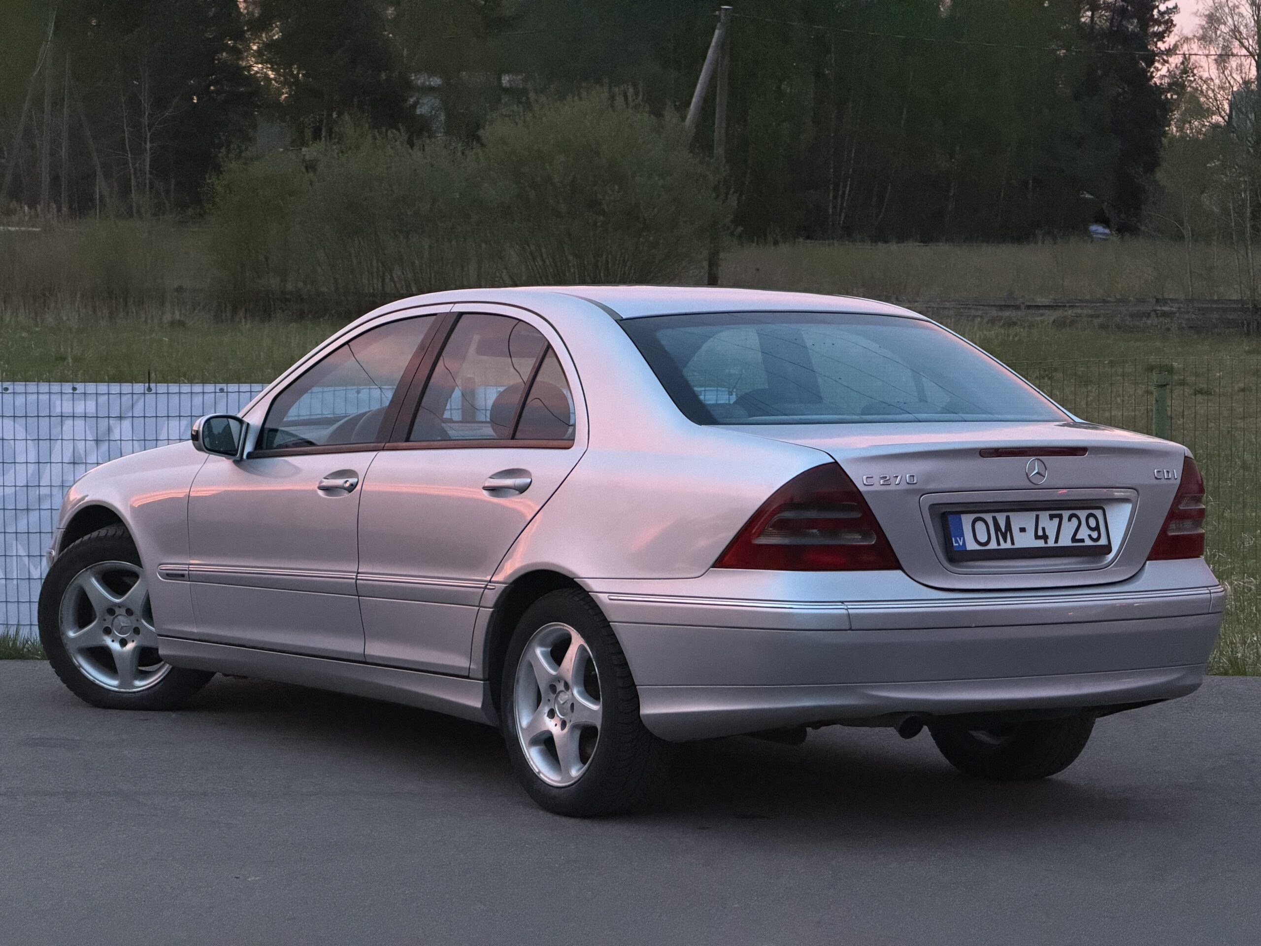 C270