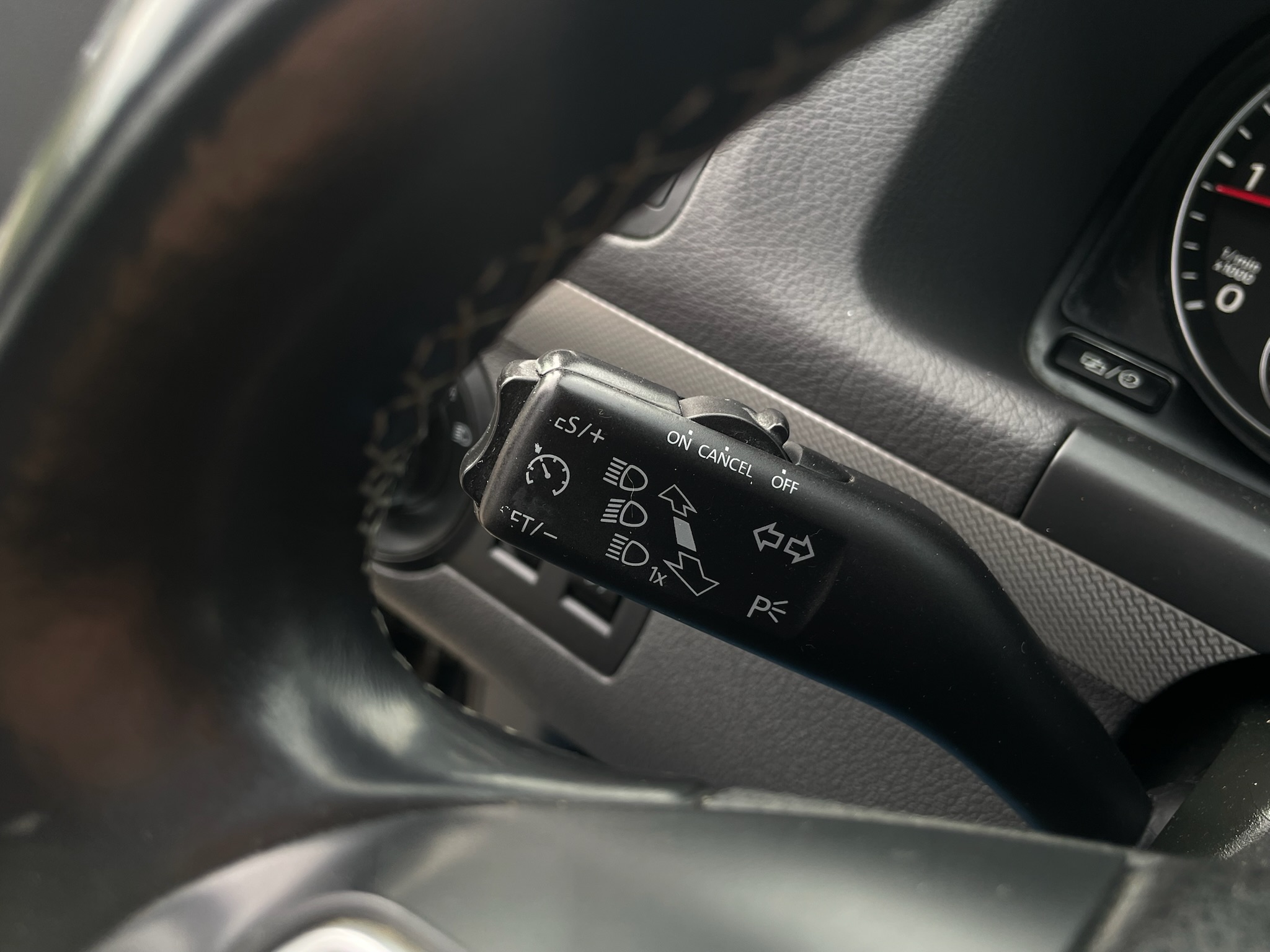 
Volkswagen Touran full									