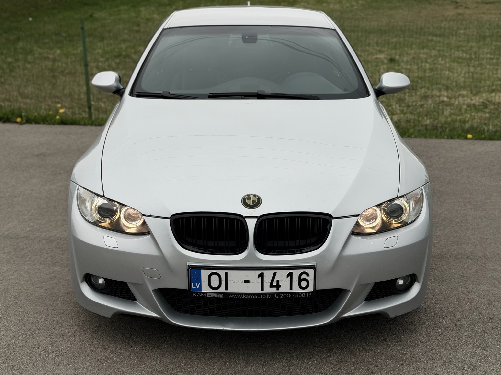 
BMW 320 full									