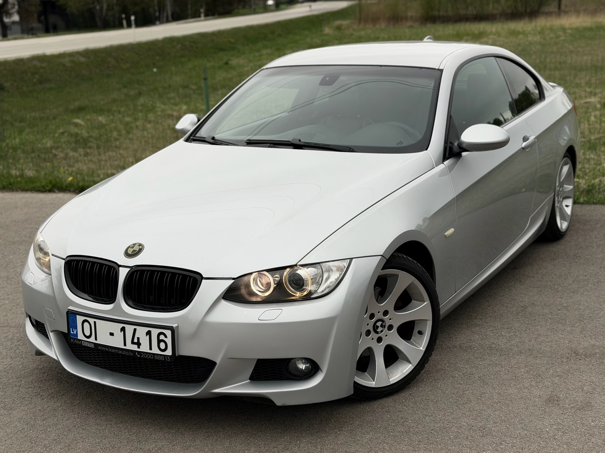 
BMW 320 full									