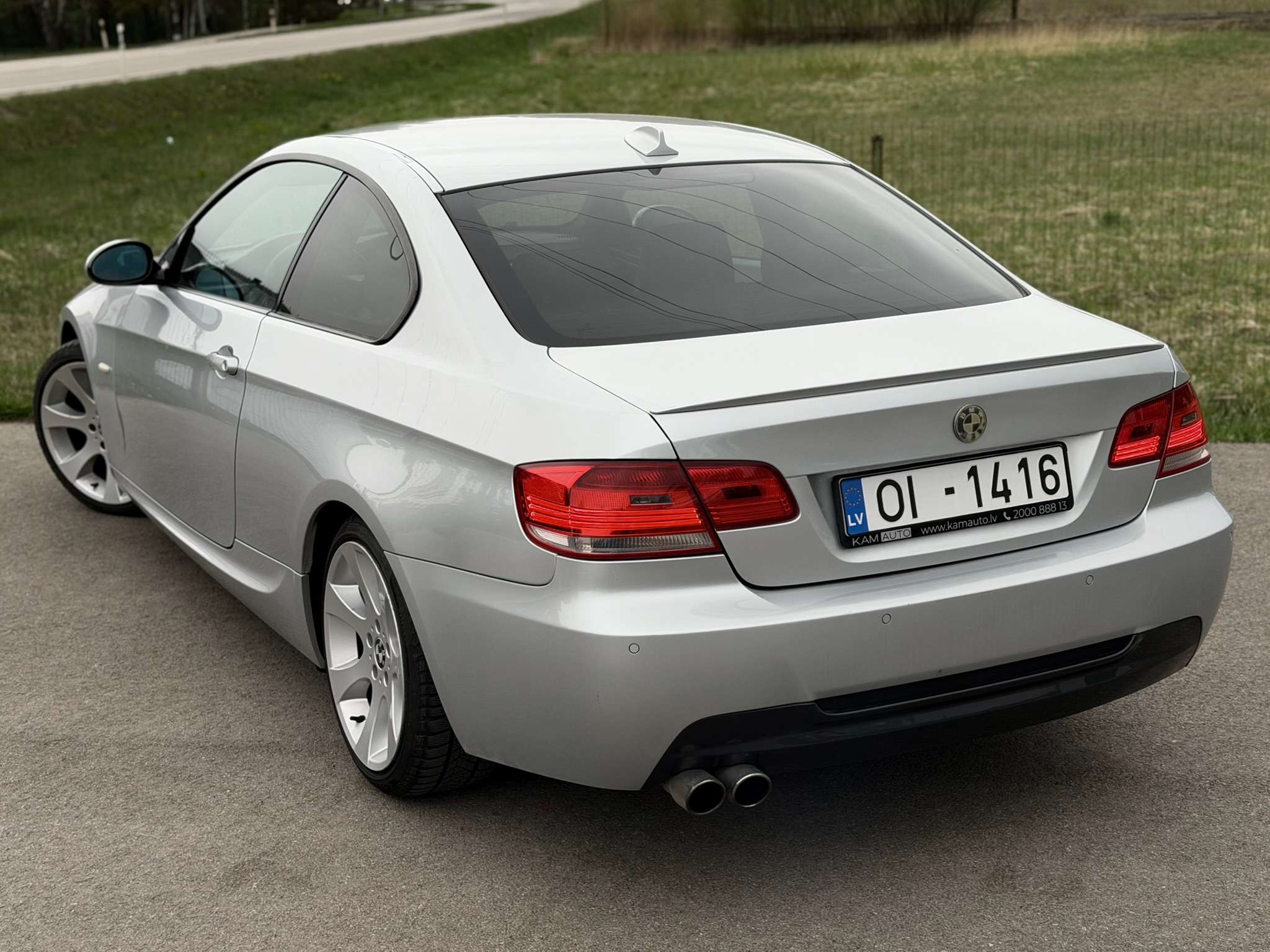 
BMW 320 full									