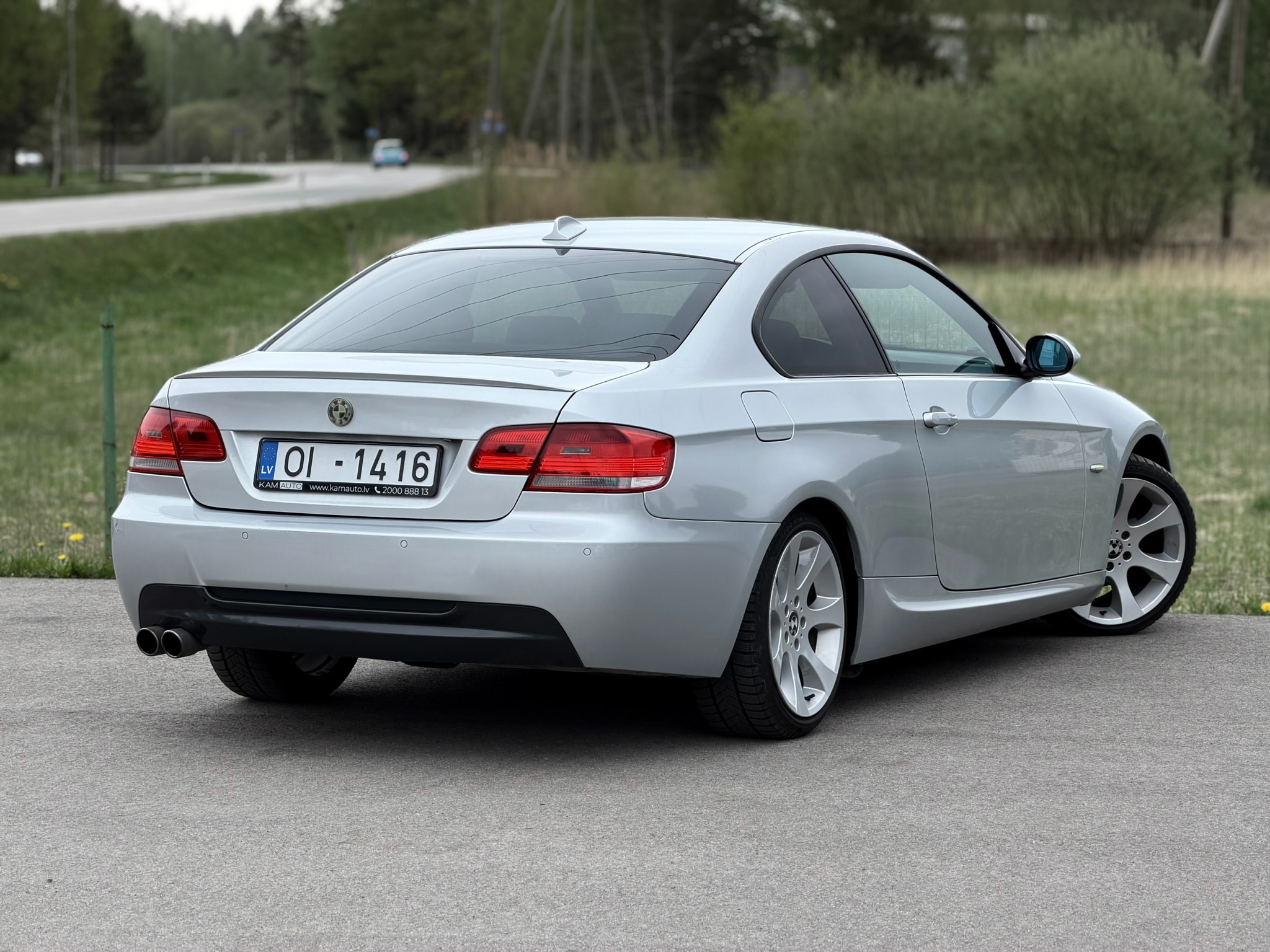 
BMW 320 full									