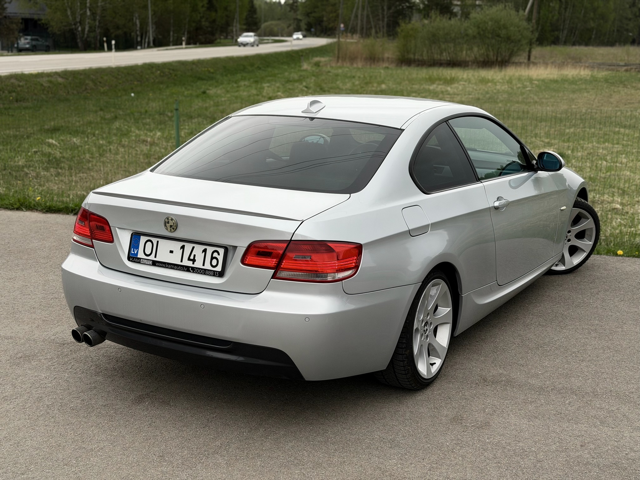
BMW 320 full									