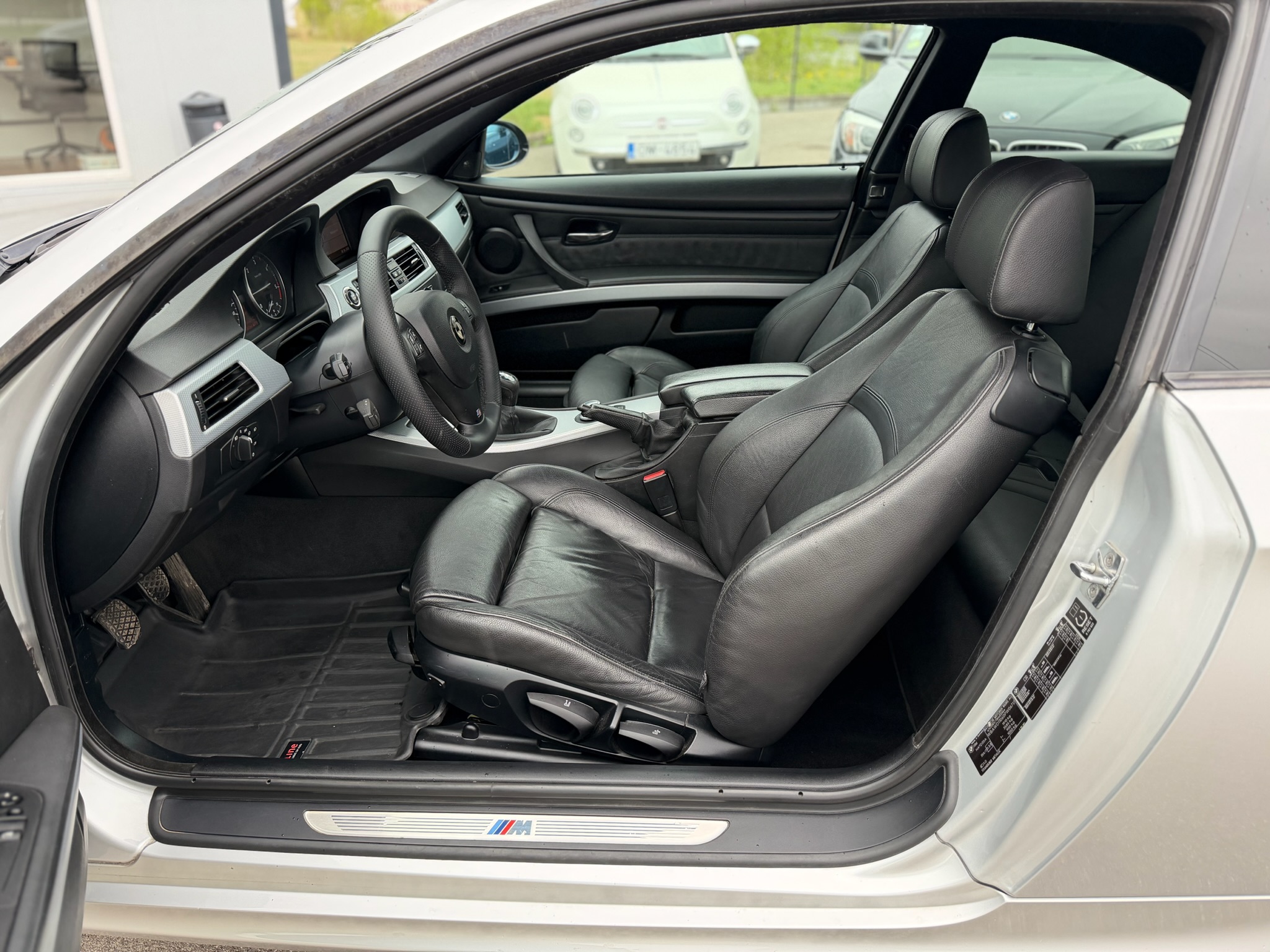 
BMW 320 full									