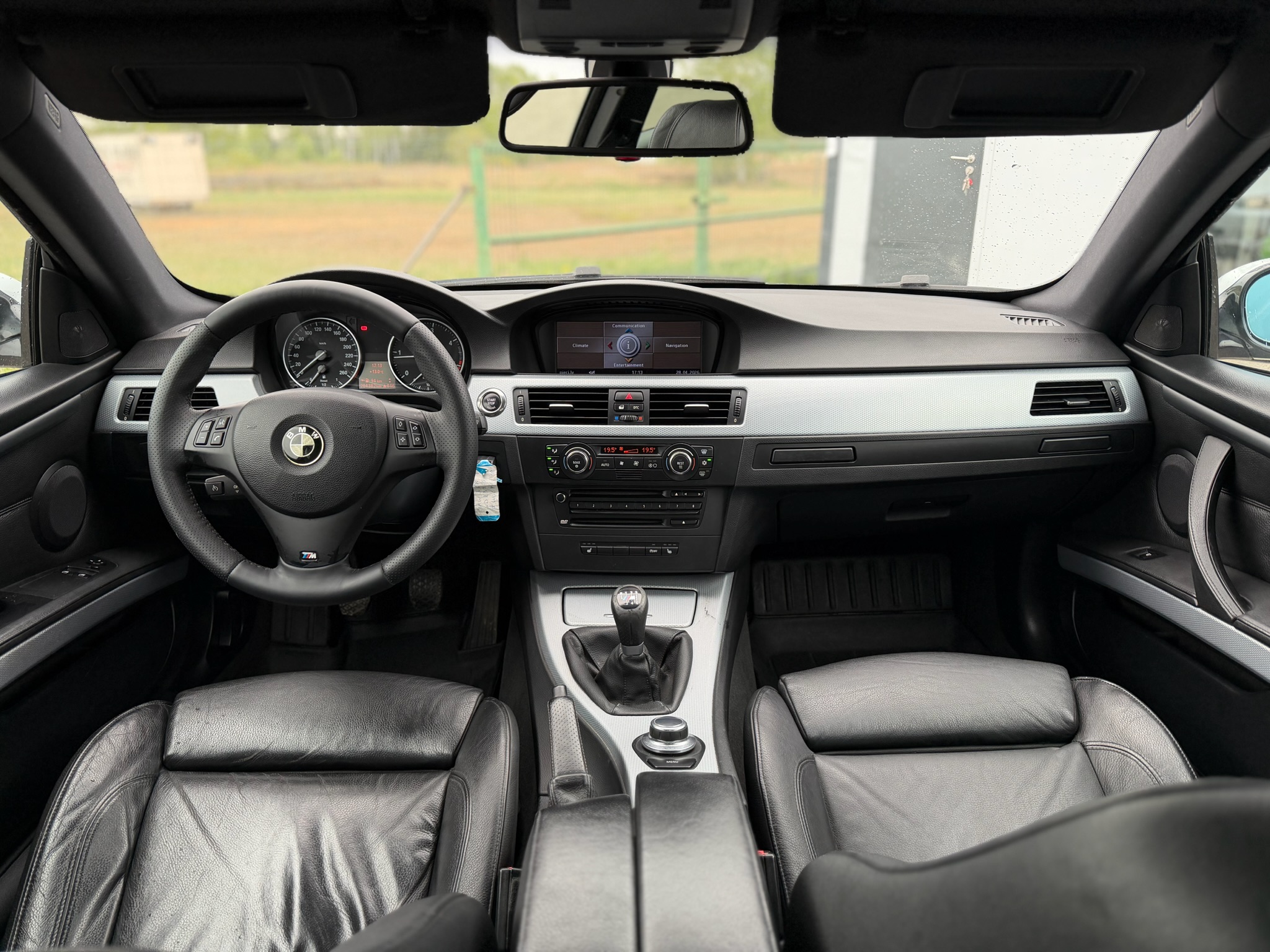 
BMW 320 full									
