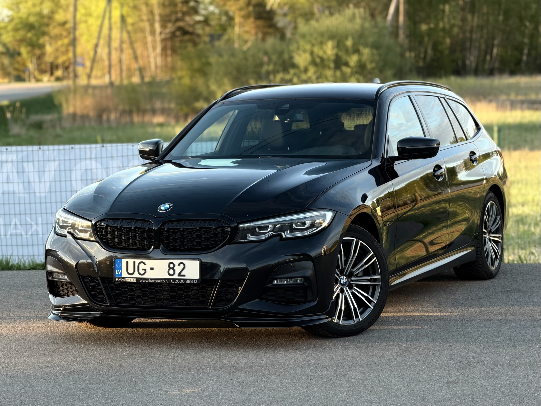 BMW 320e