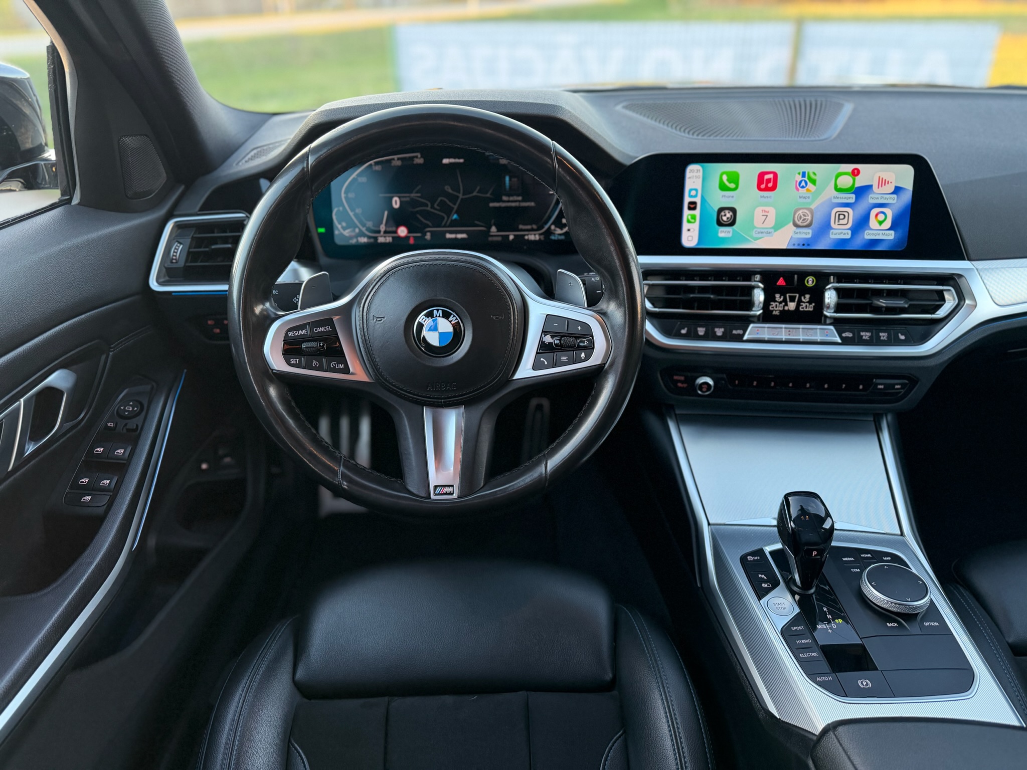 
BMW 320e full									