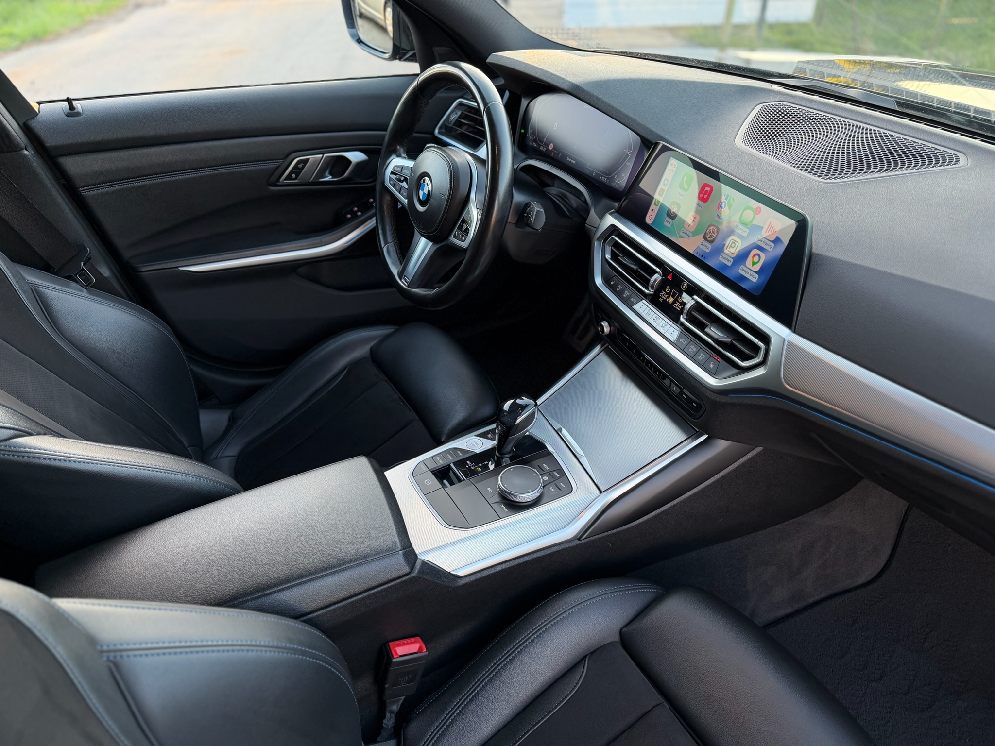 
BMW 320e full									