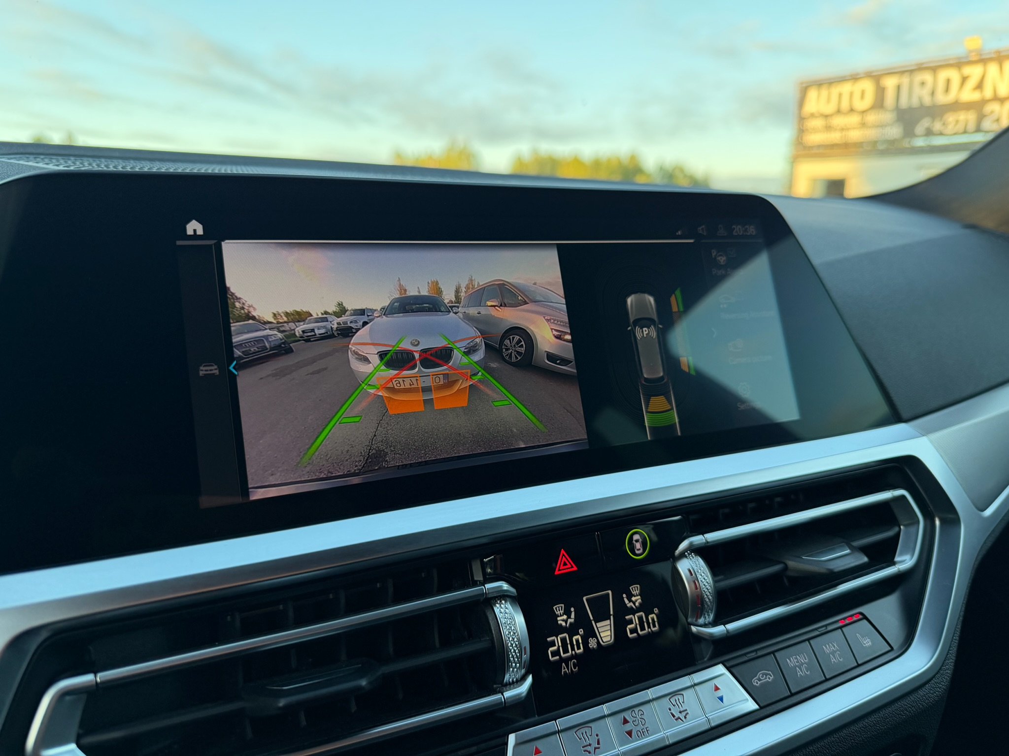 
BMW 320e full									