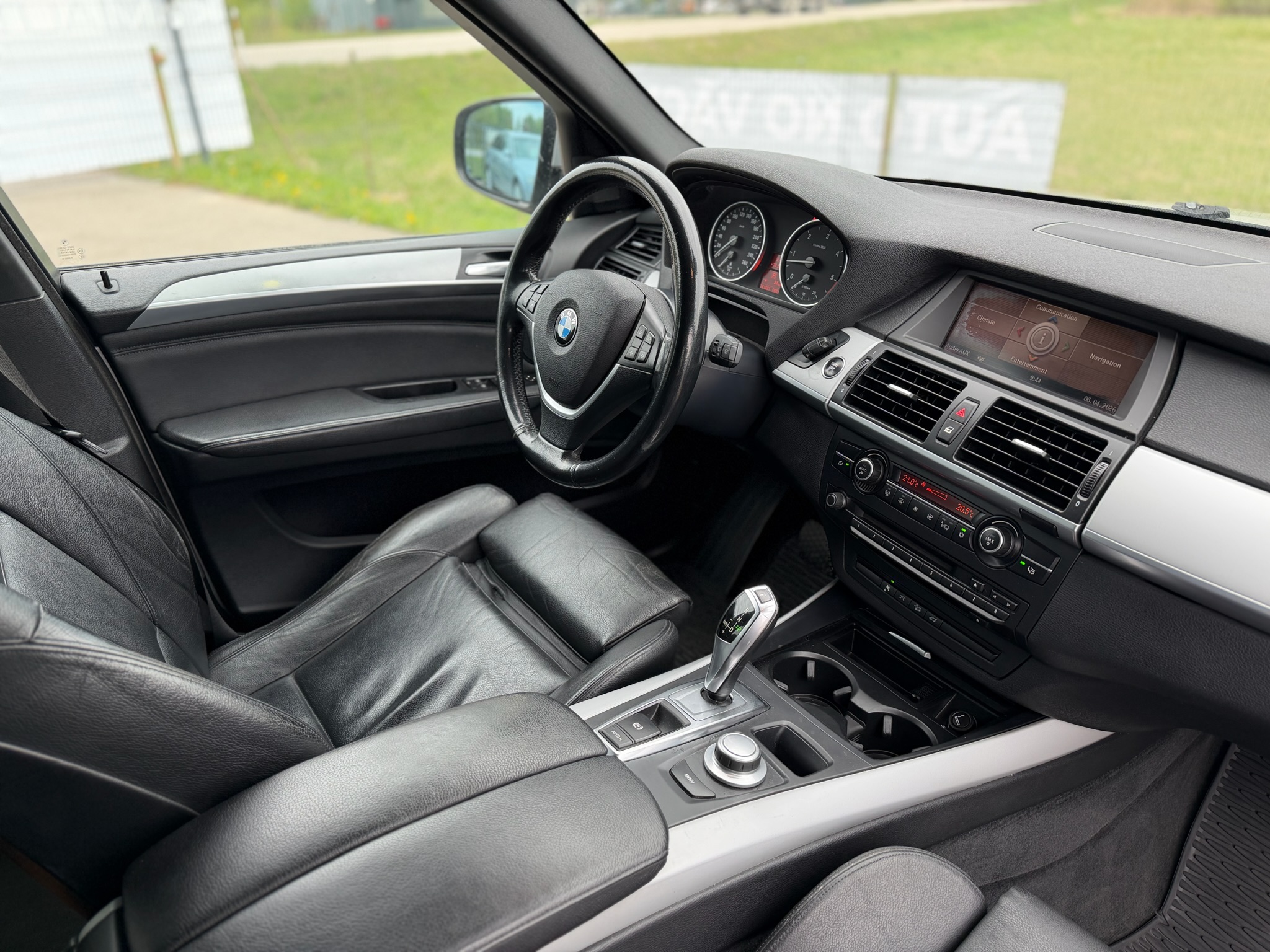 
BMW X5 full									
