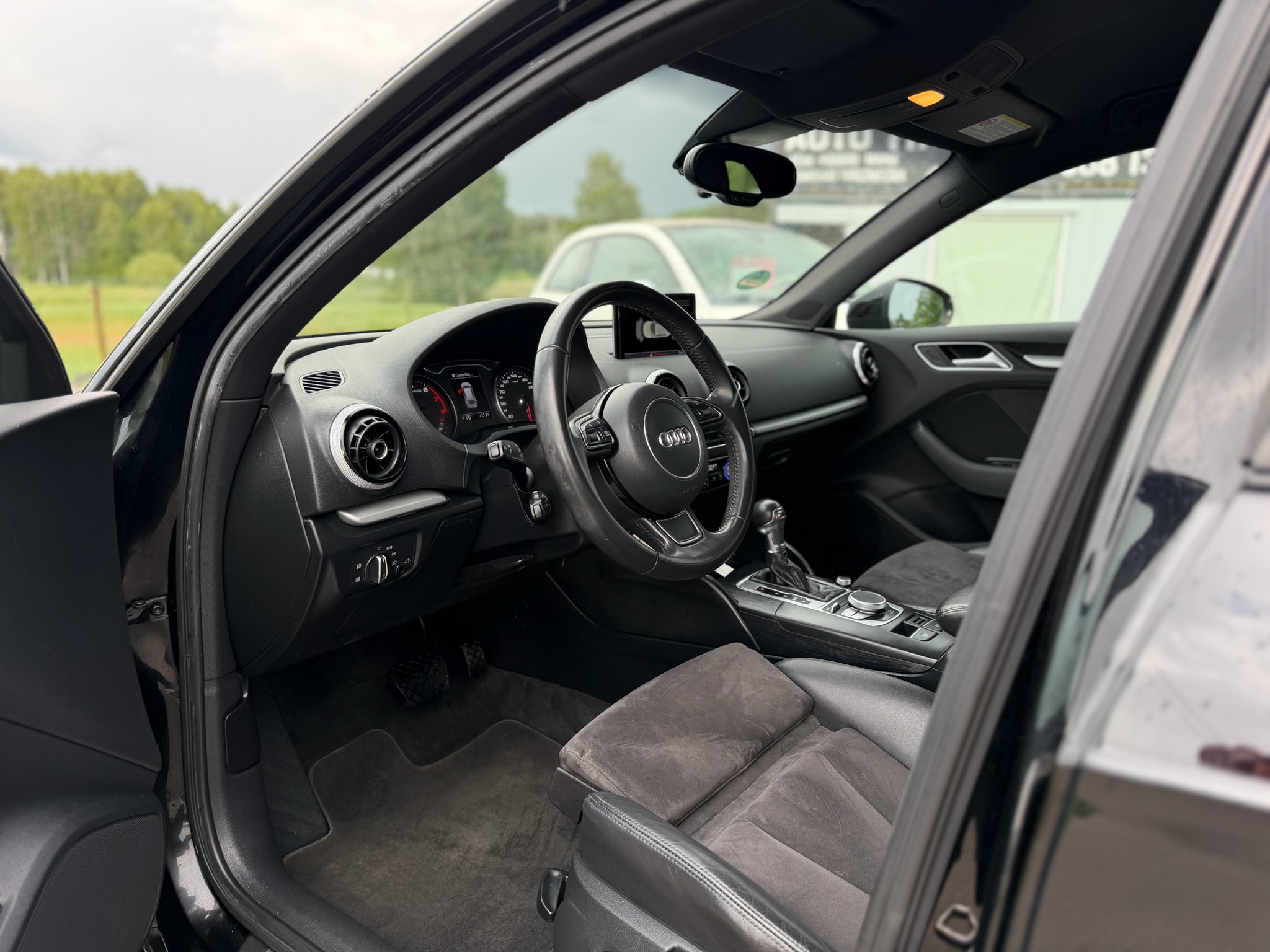 
Audi A3 full									