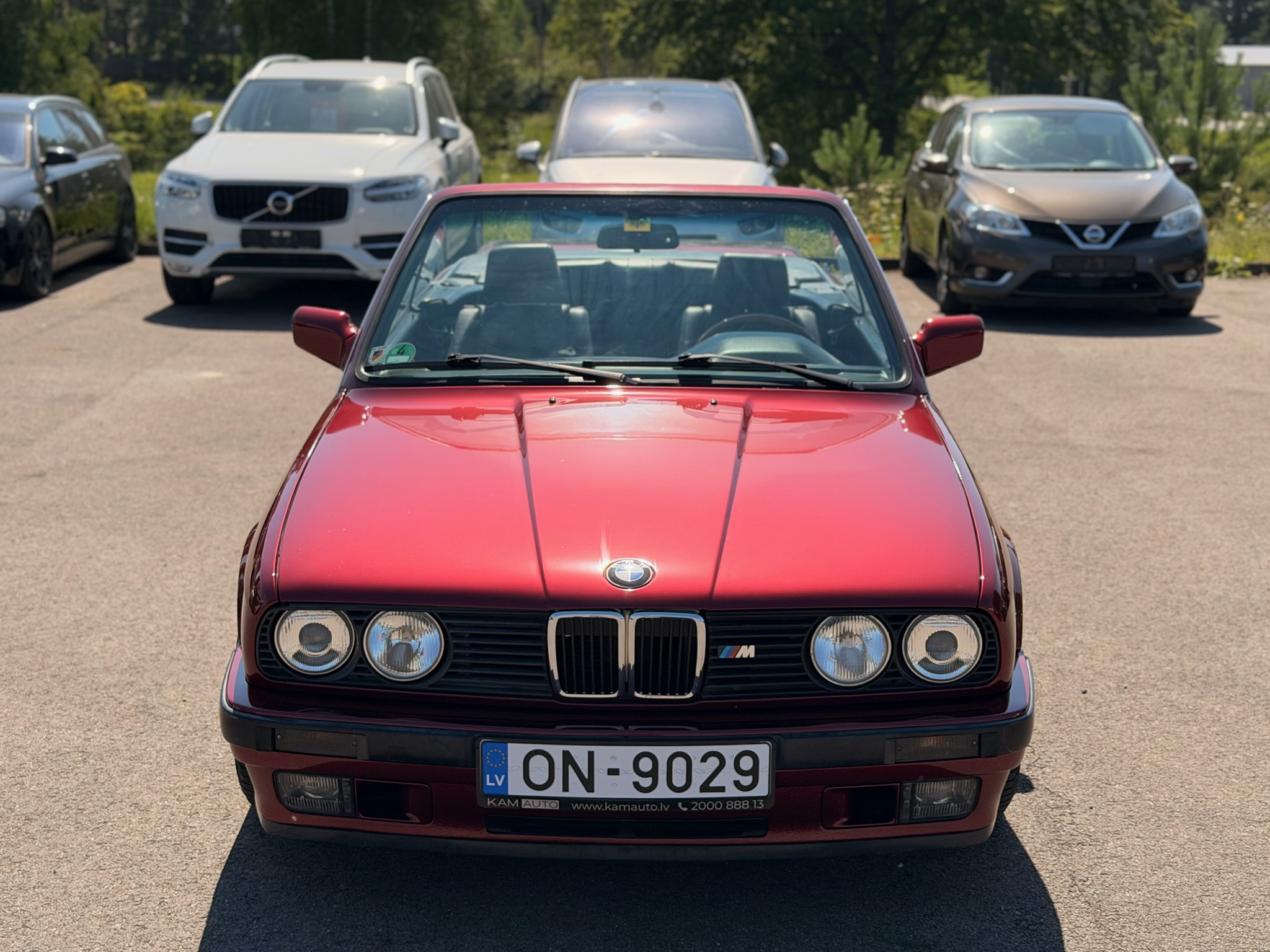 BMW E30