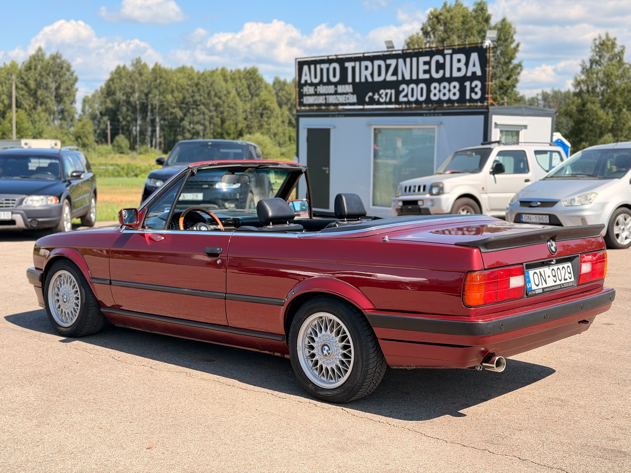 
BMW E30 full									