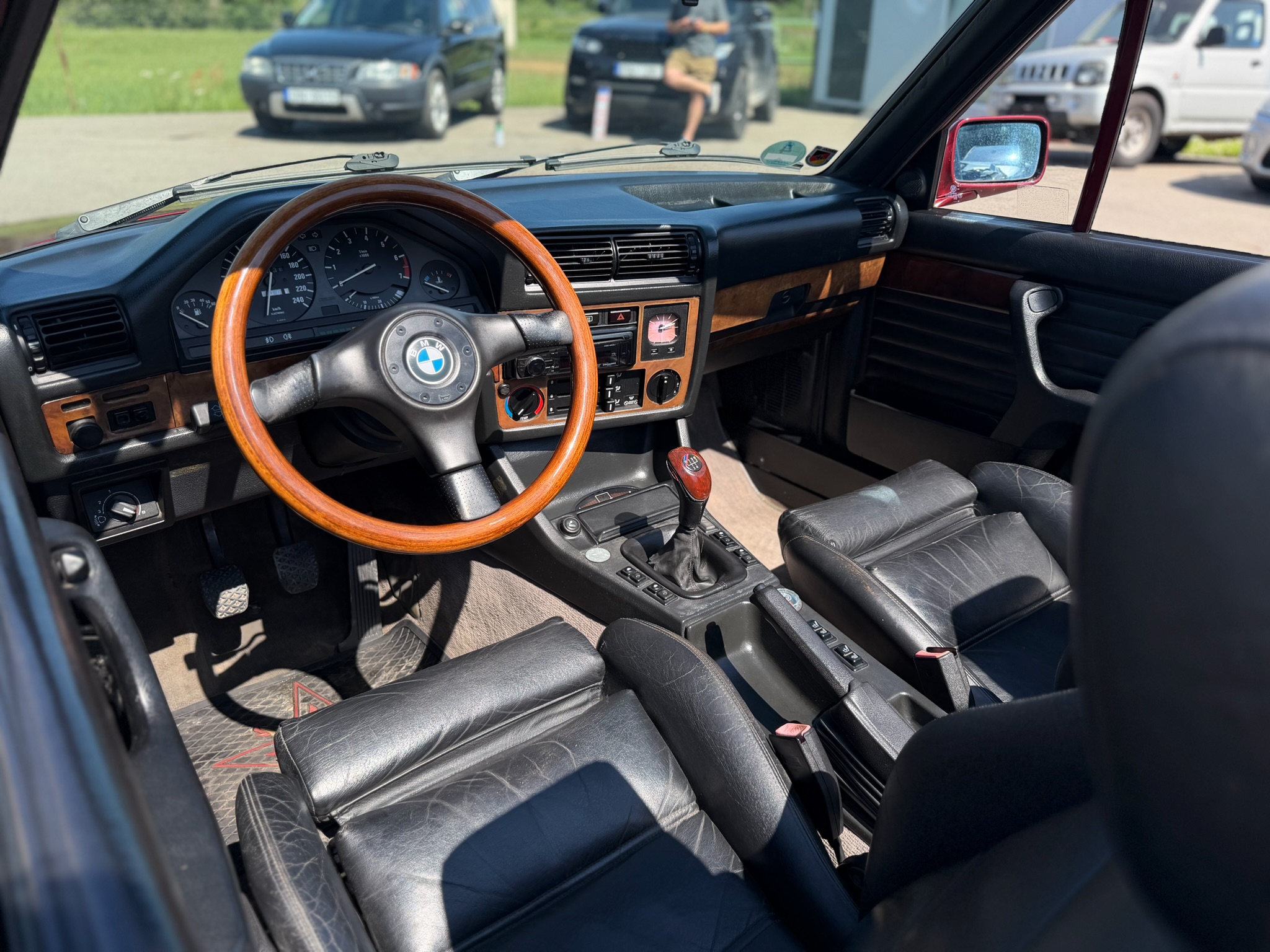 
BMW E30 full									