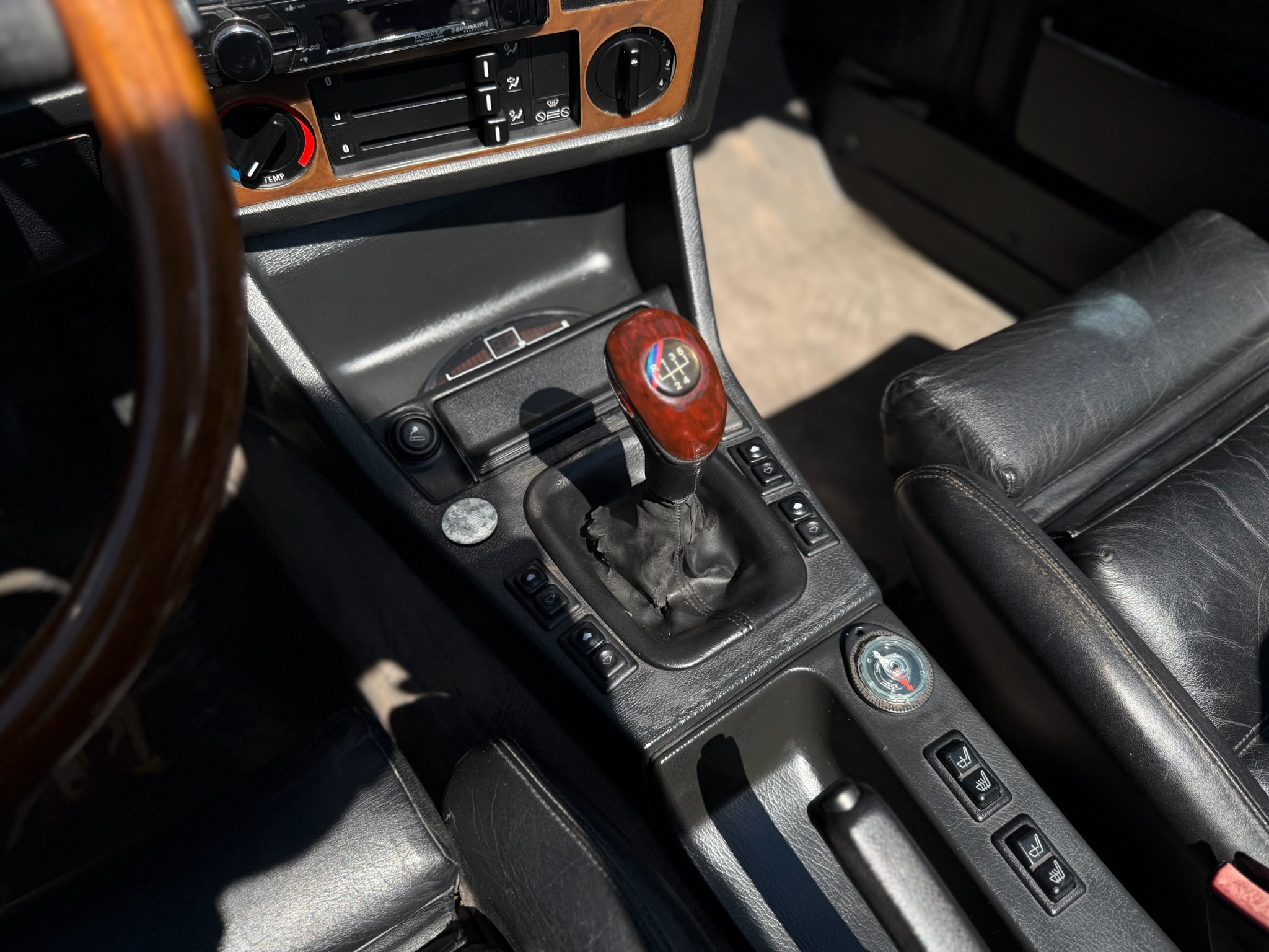 
BMW E30 full									