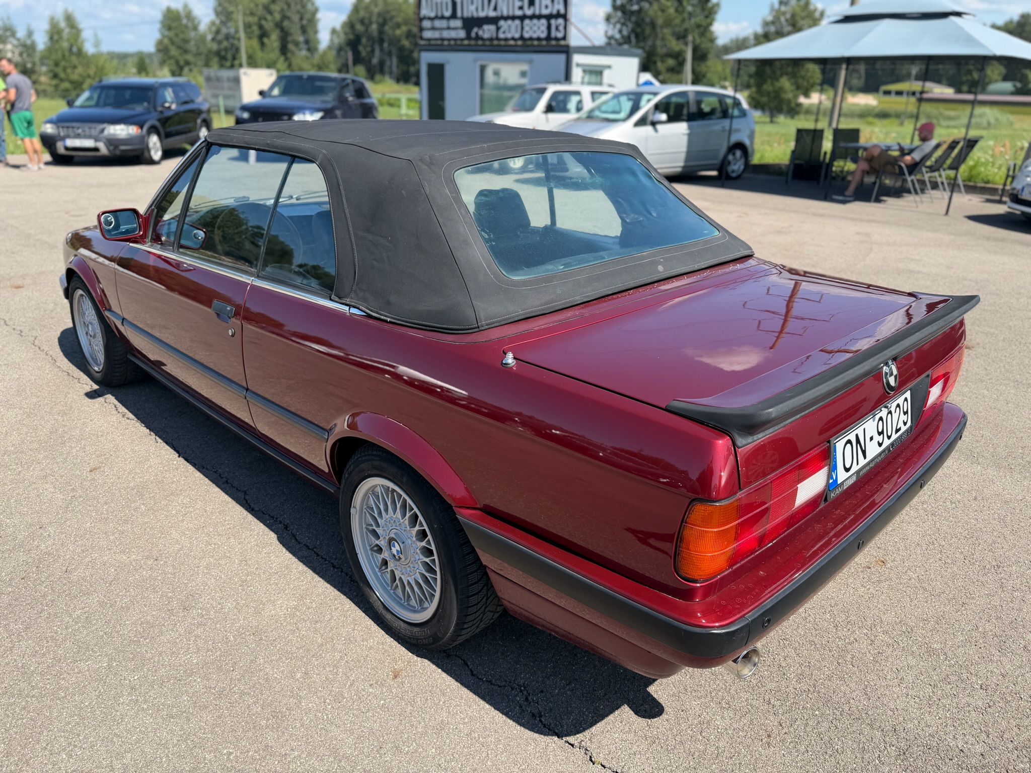 
BMW E30 full									