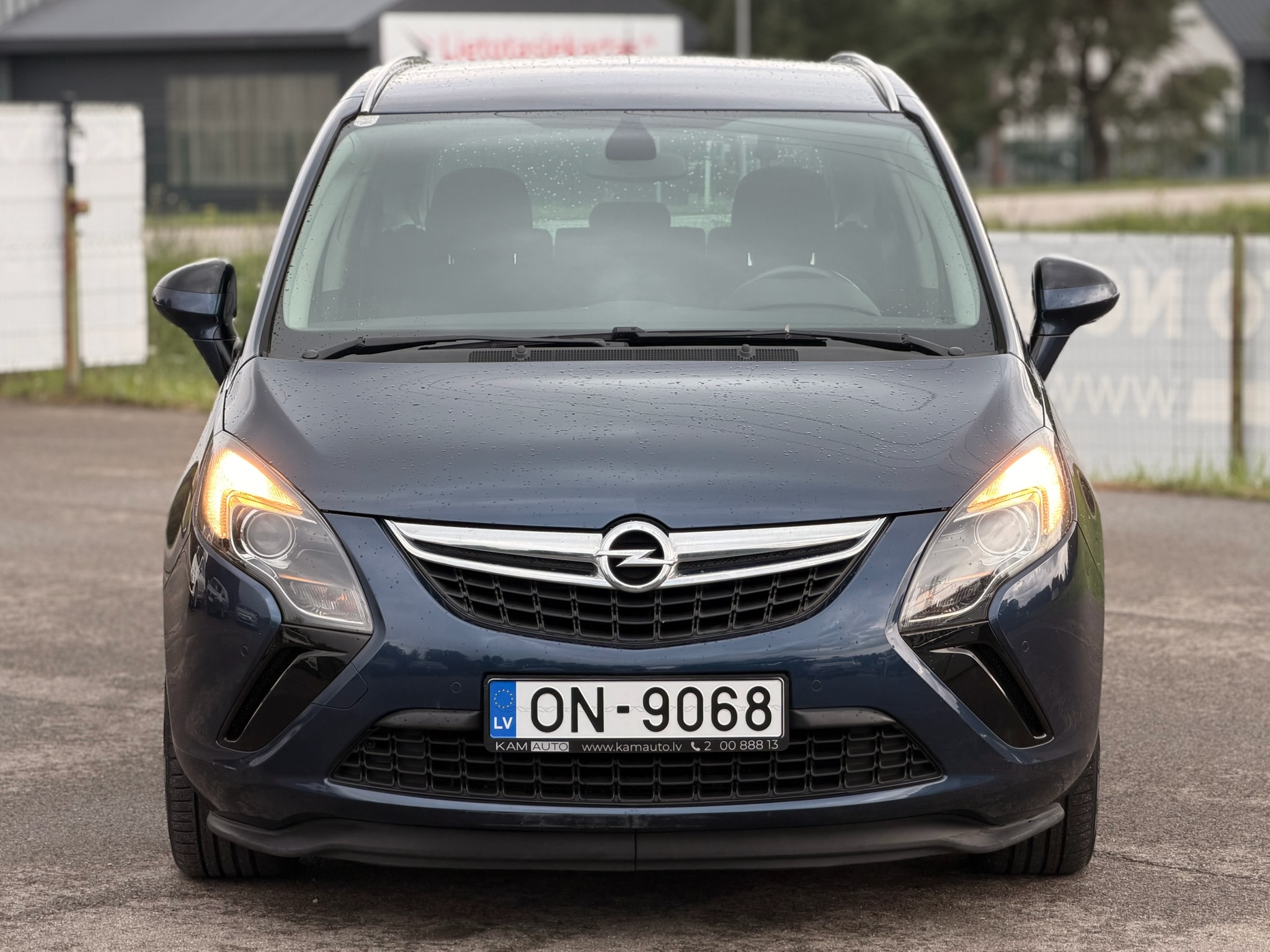 
Opel Zafira full									