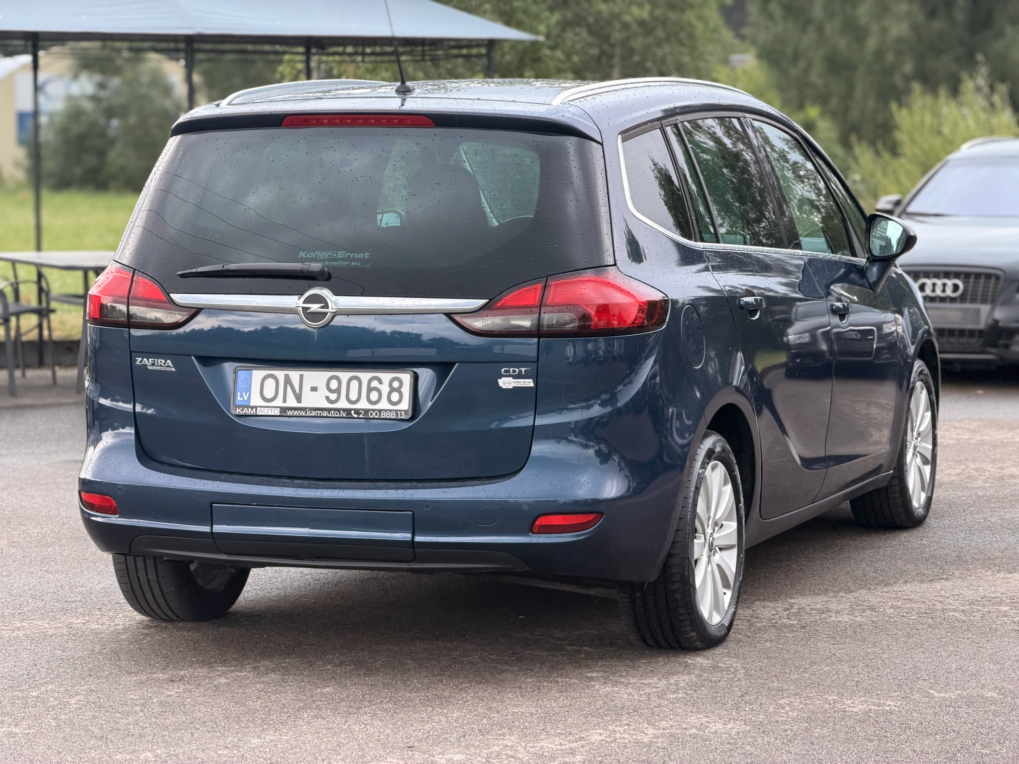 
Opel Zafira full									