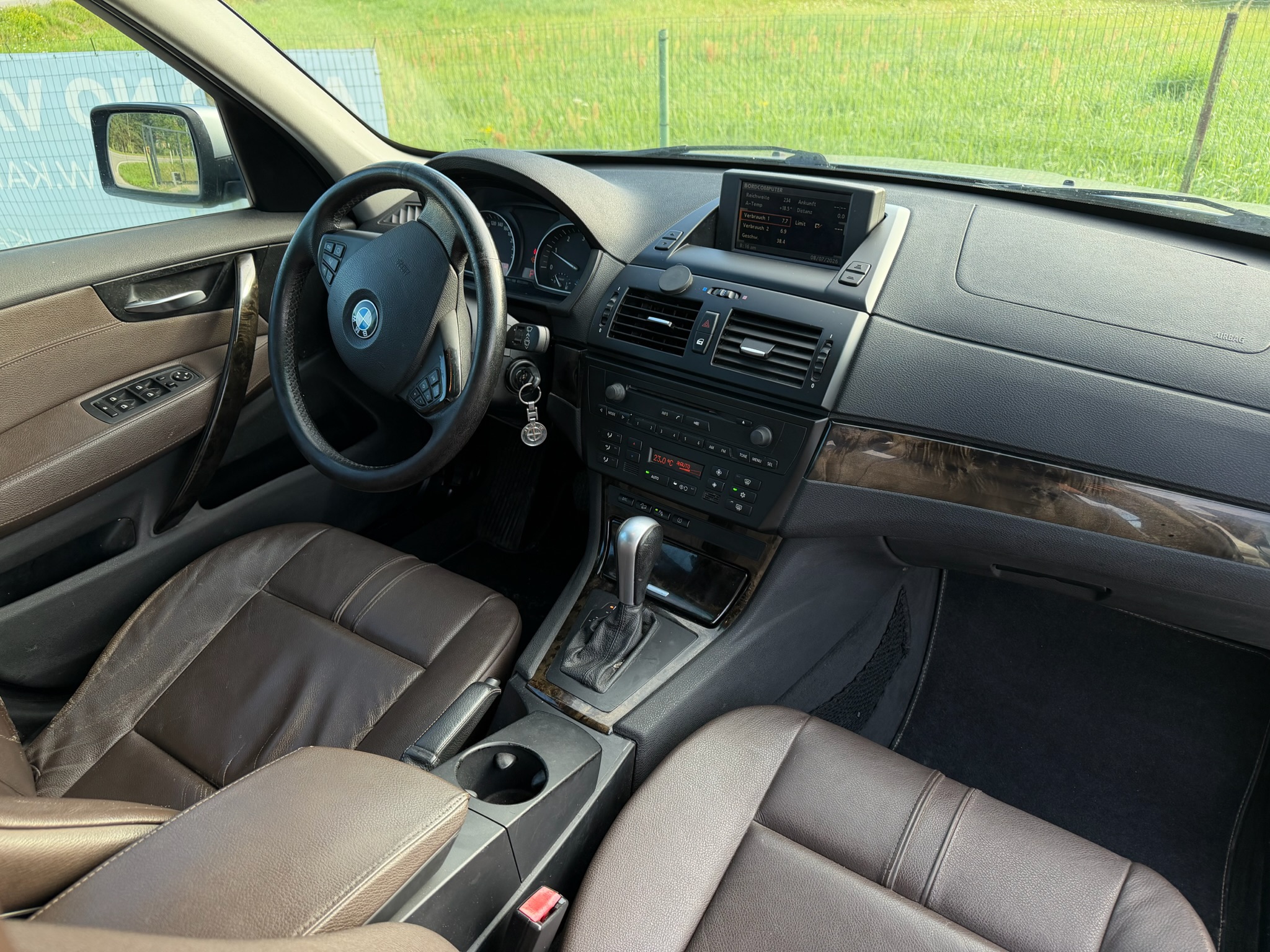 
BMW X3 full									
