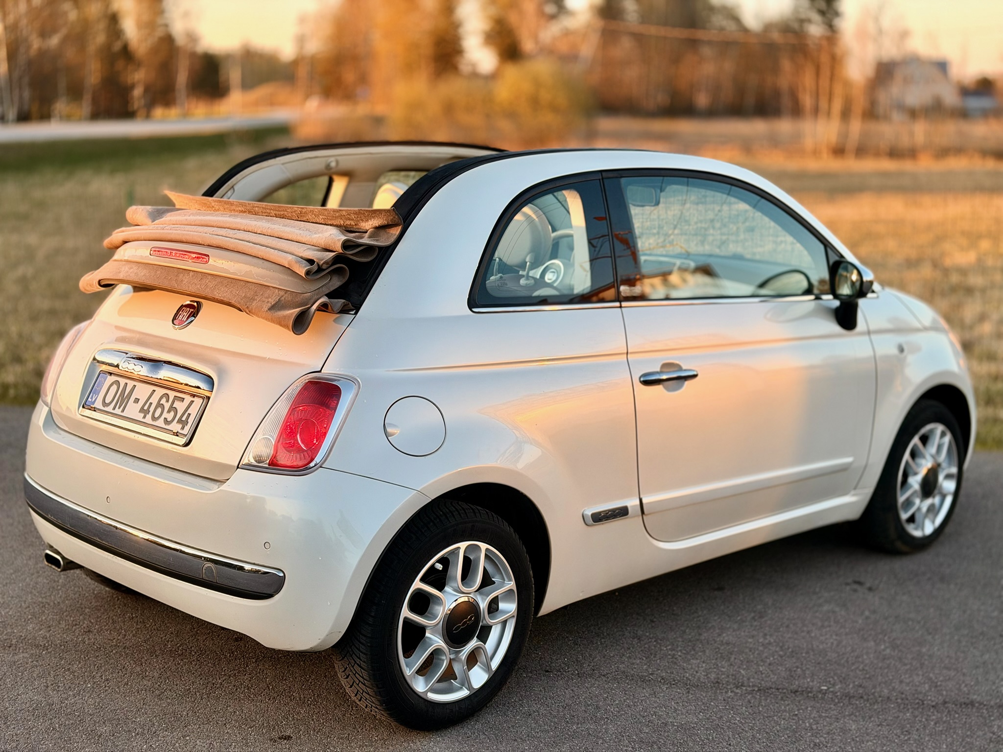 
Fiat 500 full									