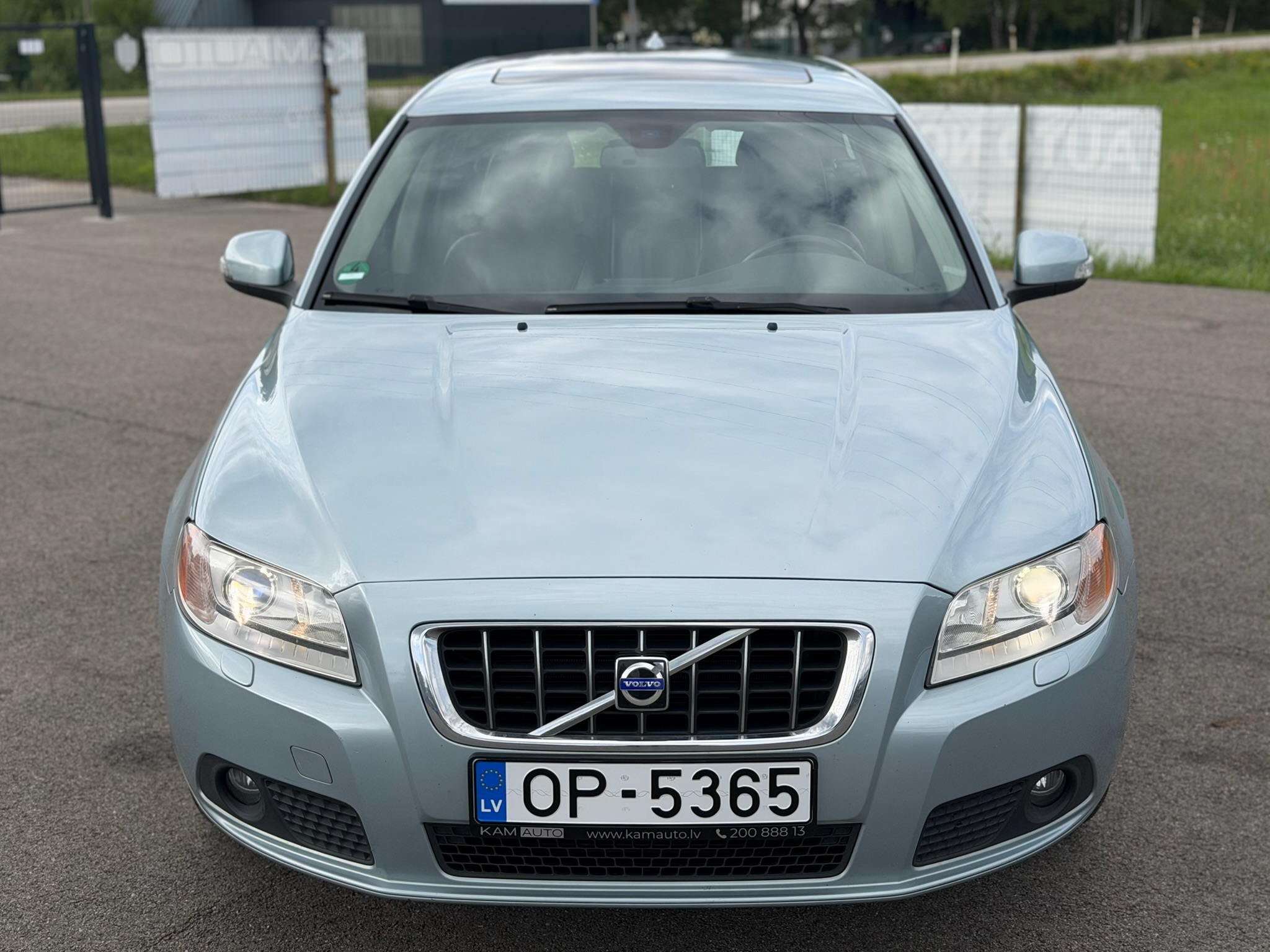VolvoV70D5