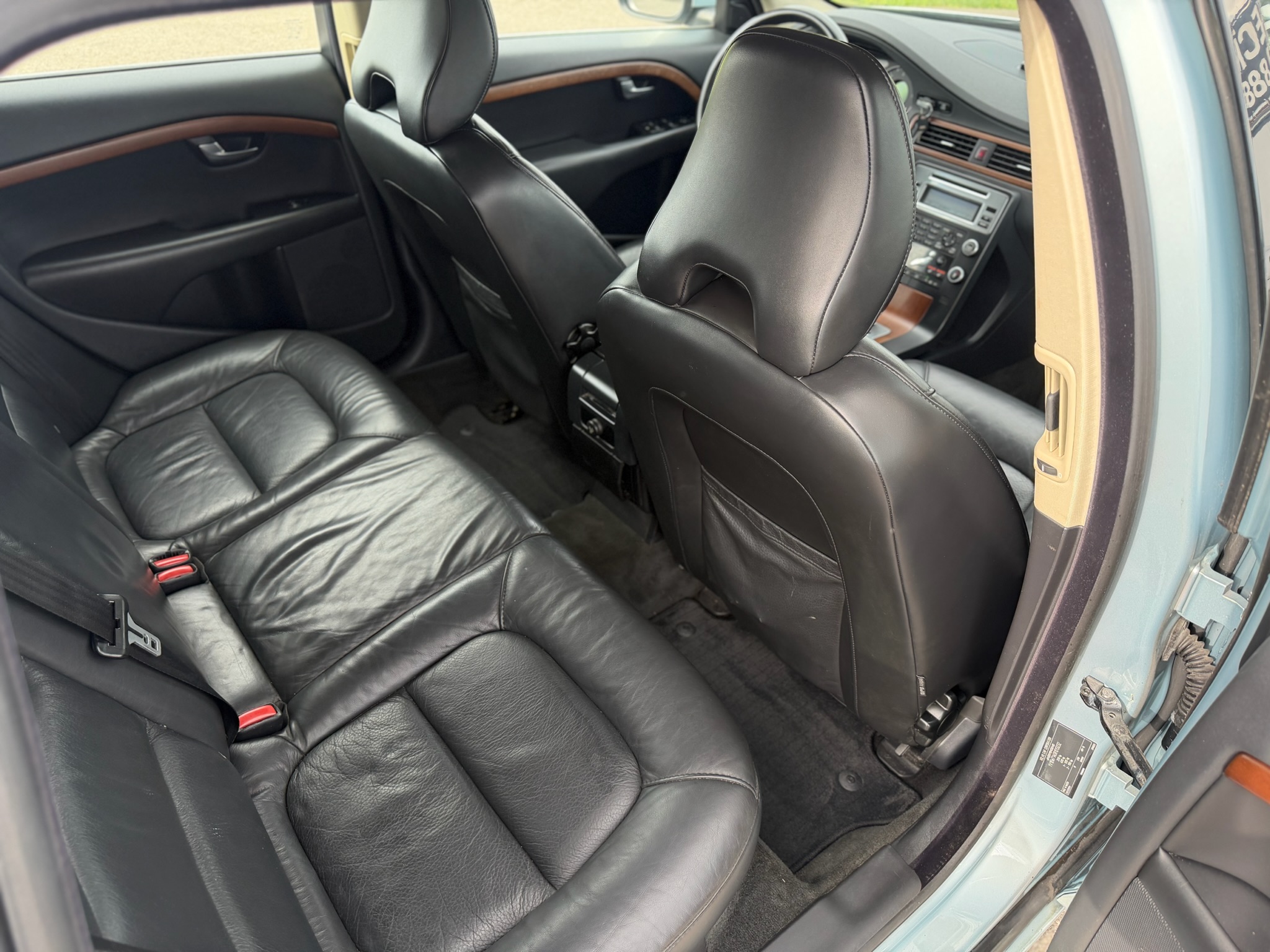 
VolvoV70D5 full									