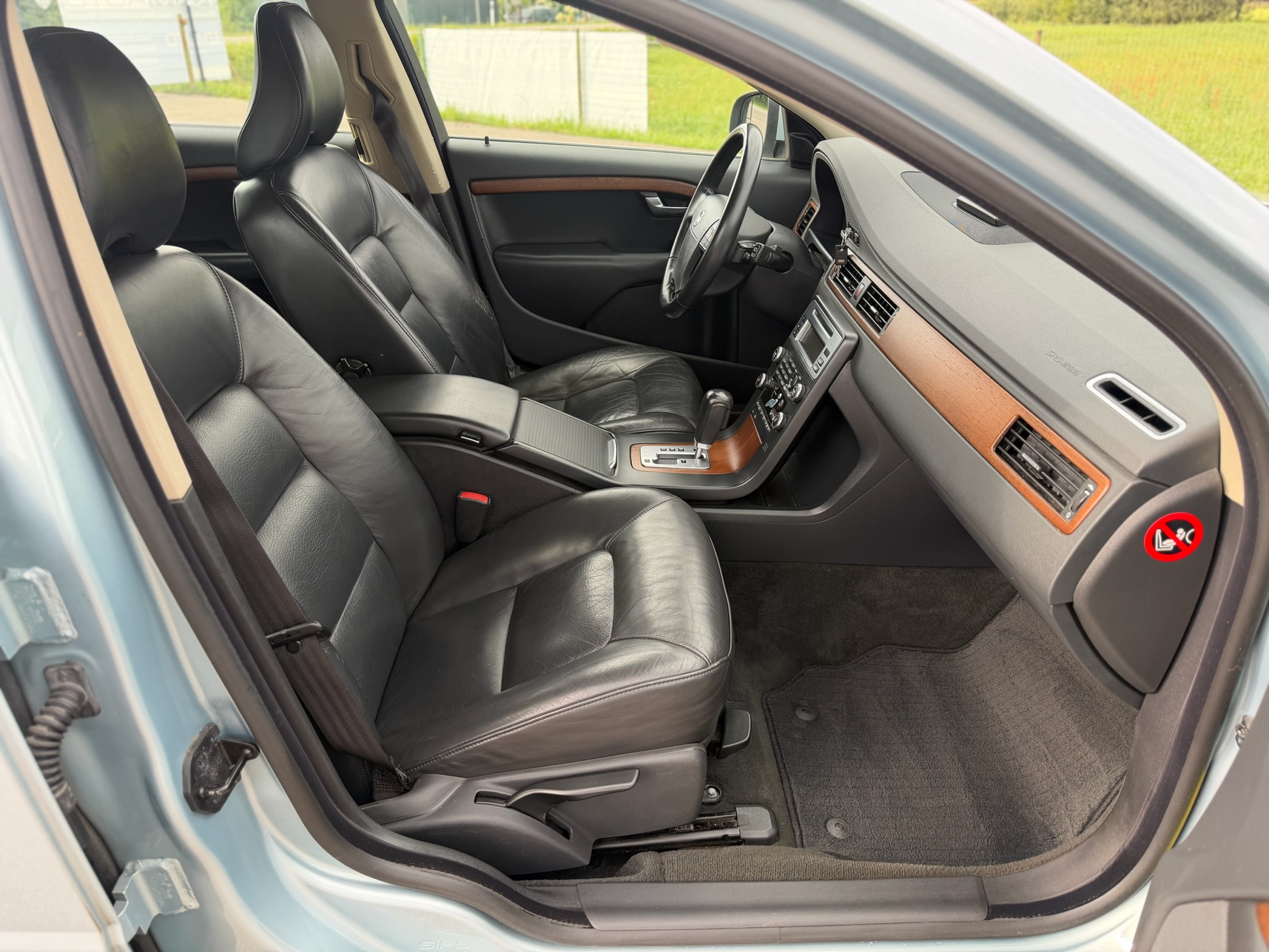 
VolvoV70D5 full									
