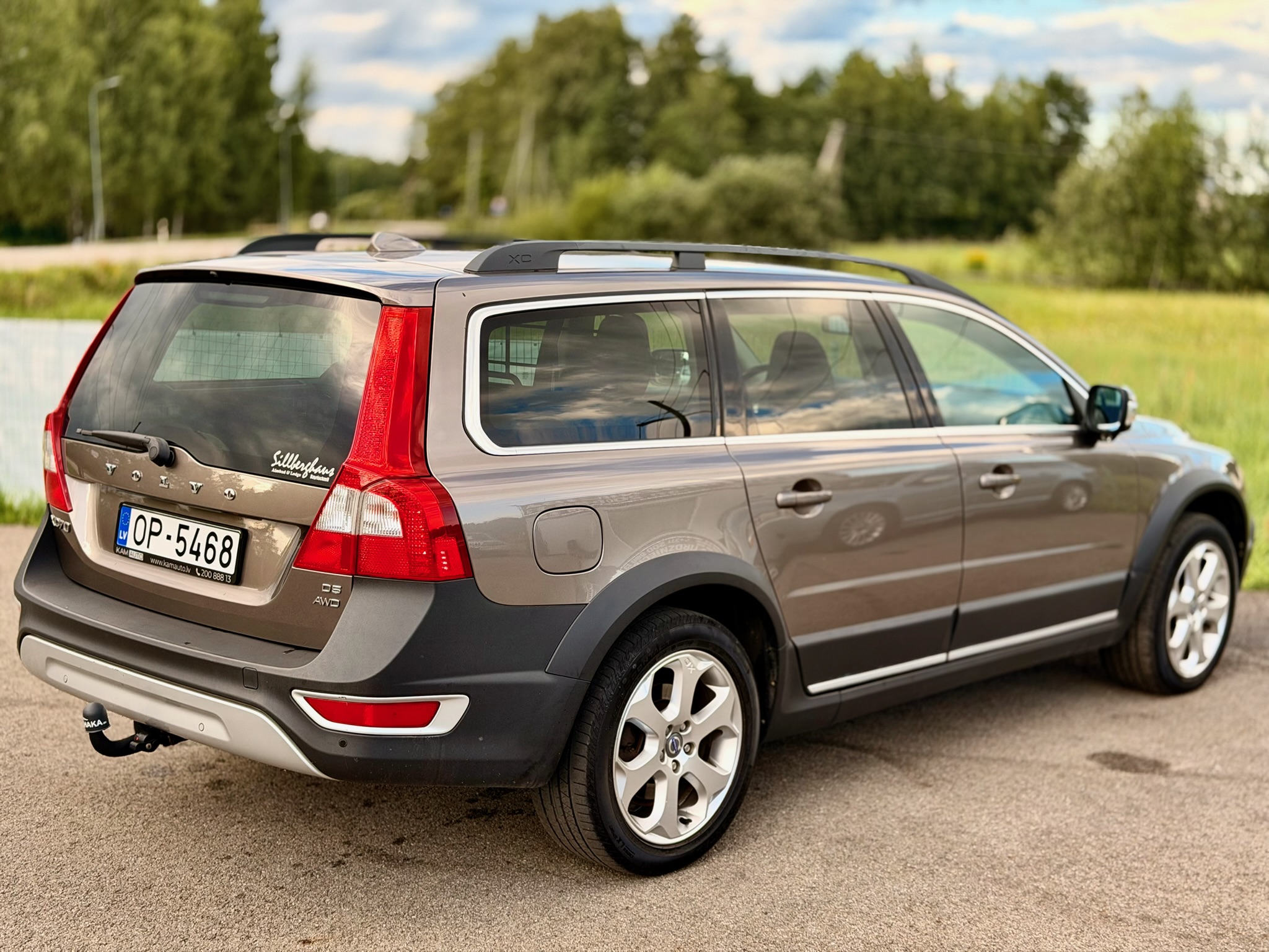 Volvo XC70