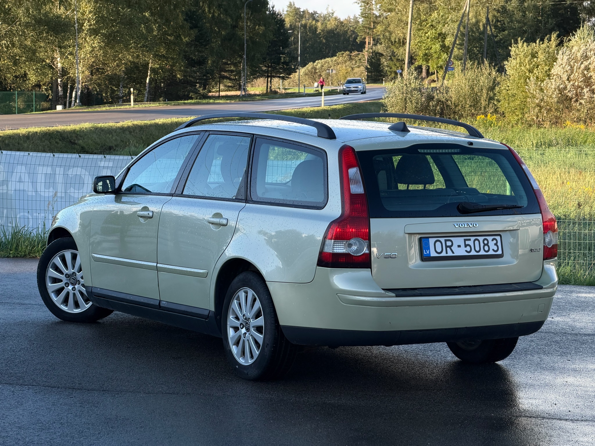 Volvo V50