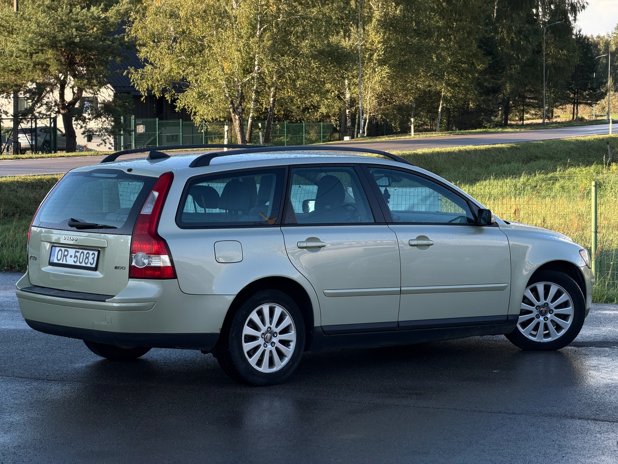 
Volvo V50 full									
