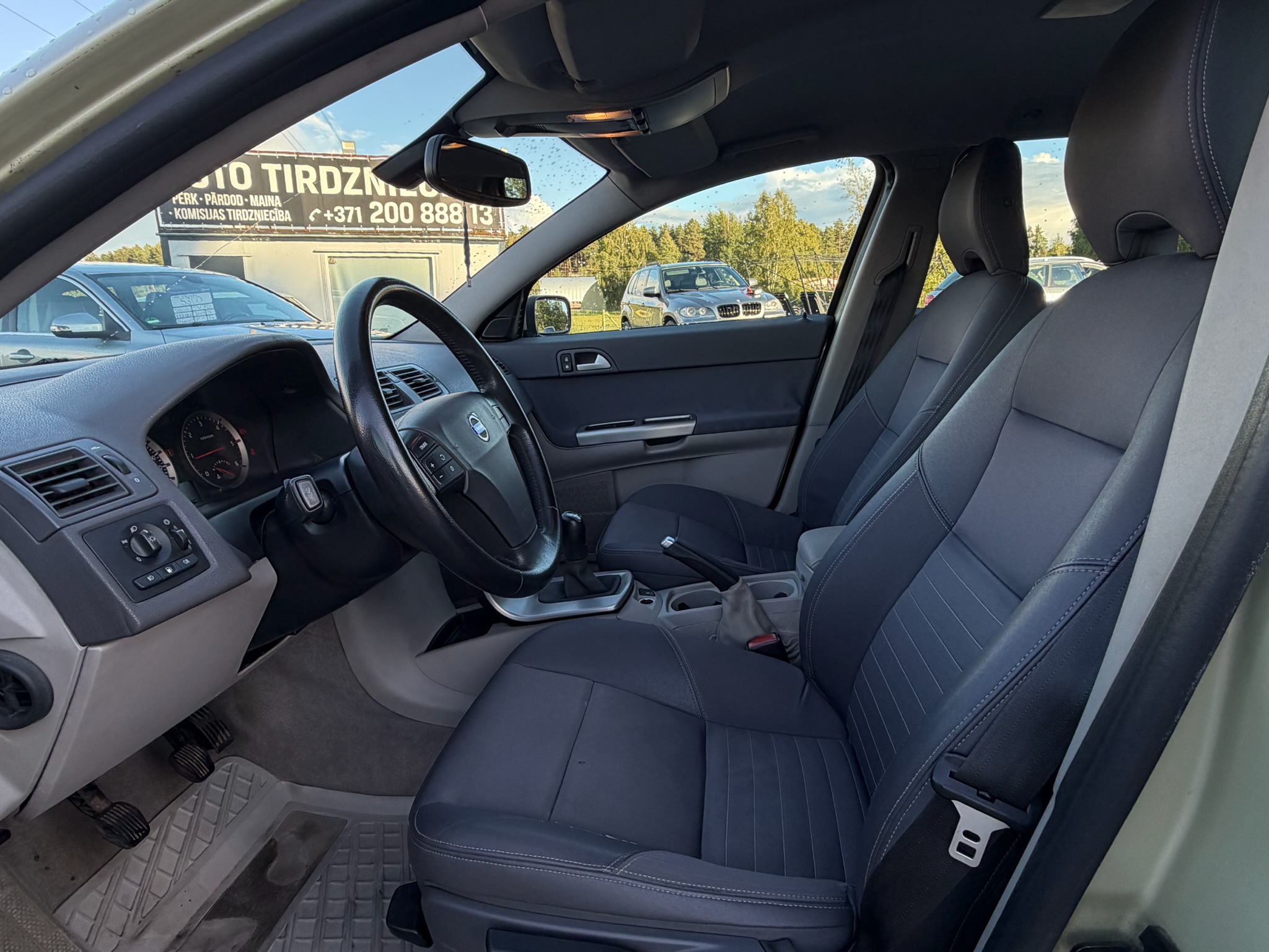 
Volvo V50 full									