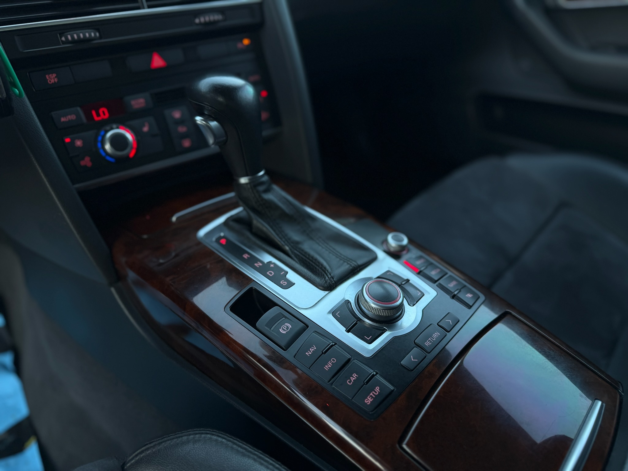 
Audi a6 c6 full									