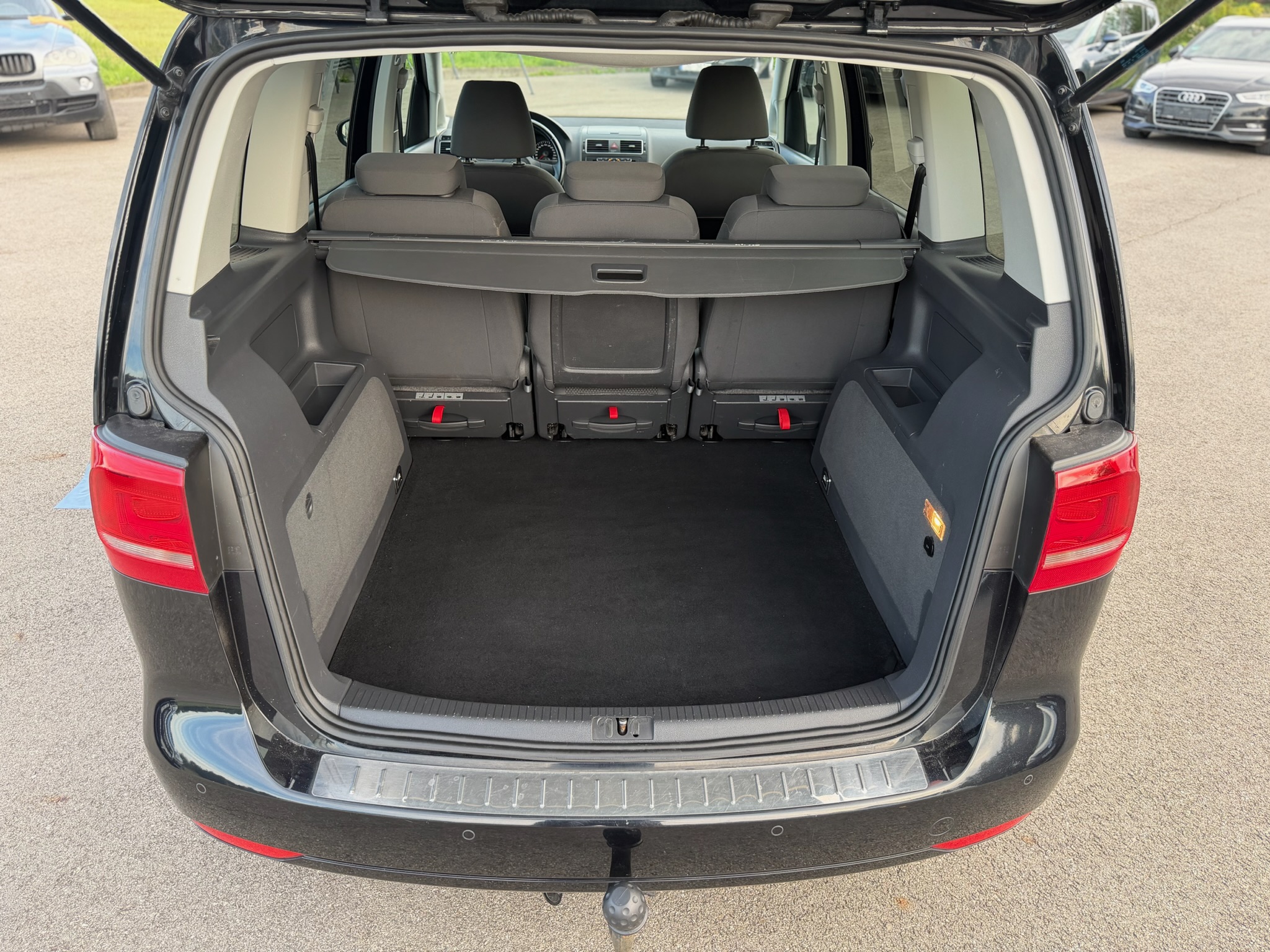 
VWTouran2.0TDI full									