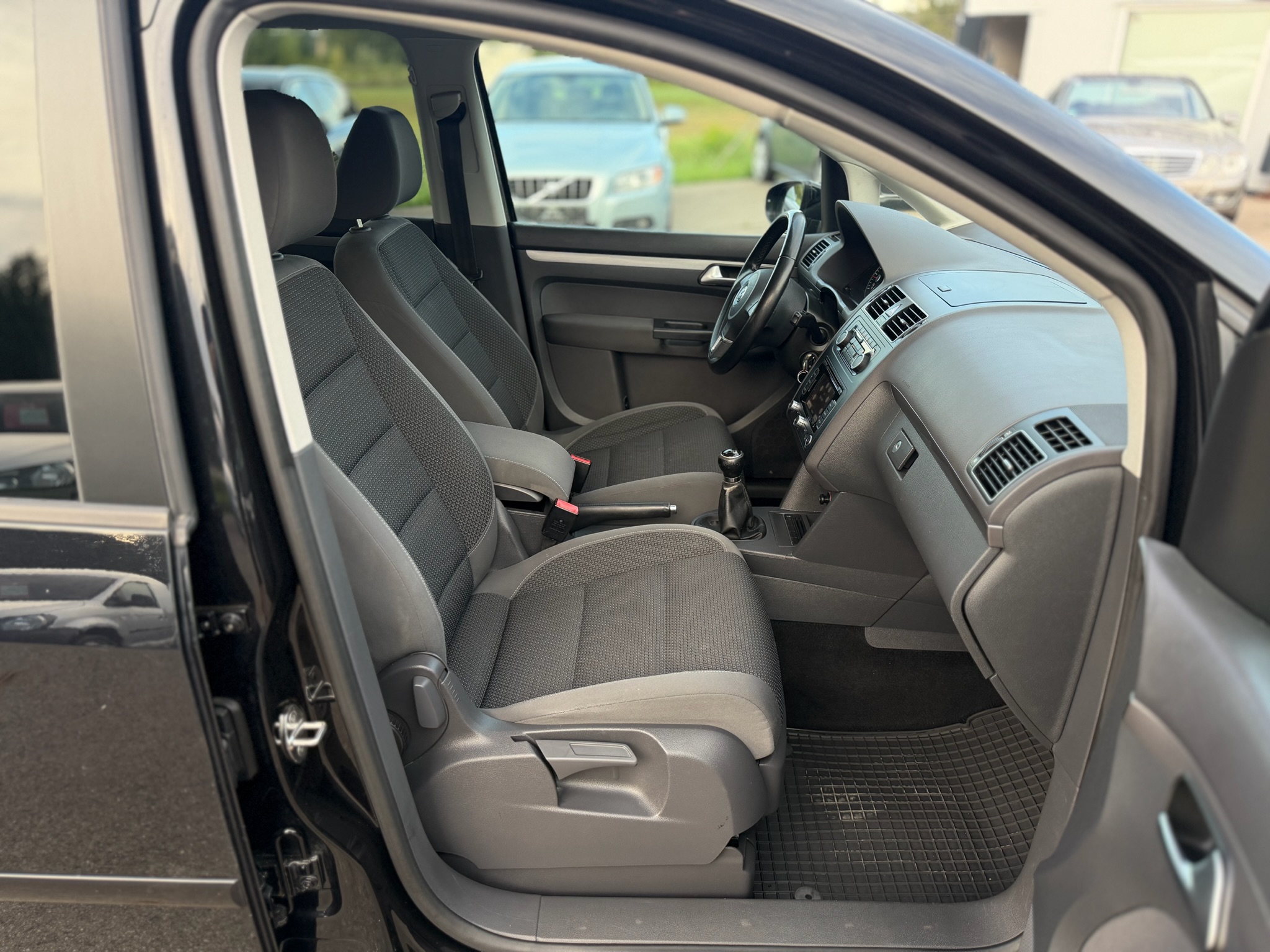 
VWTouran2.0TDI full									