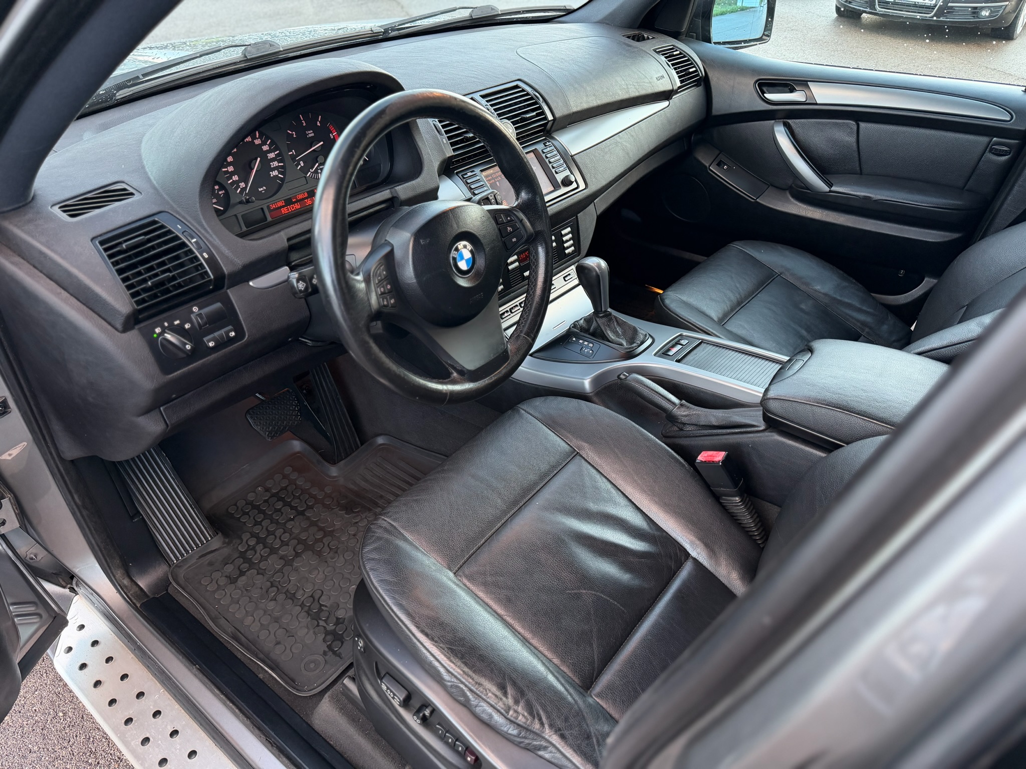 
BMW X5 E53 full									