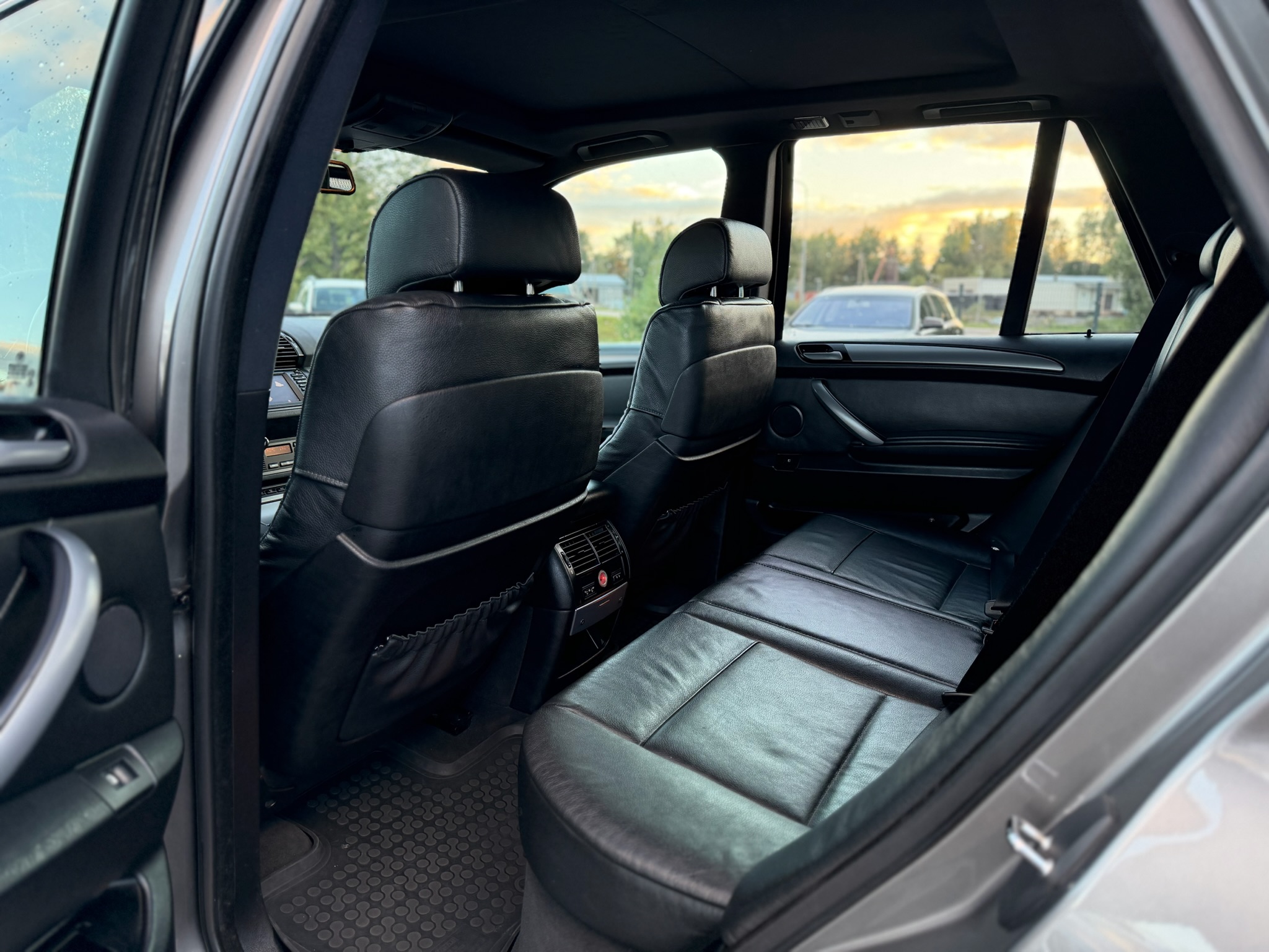
BMW X5 E53 full									